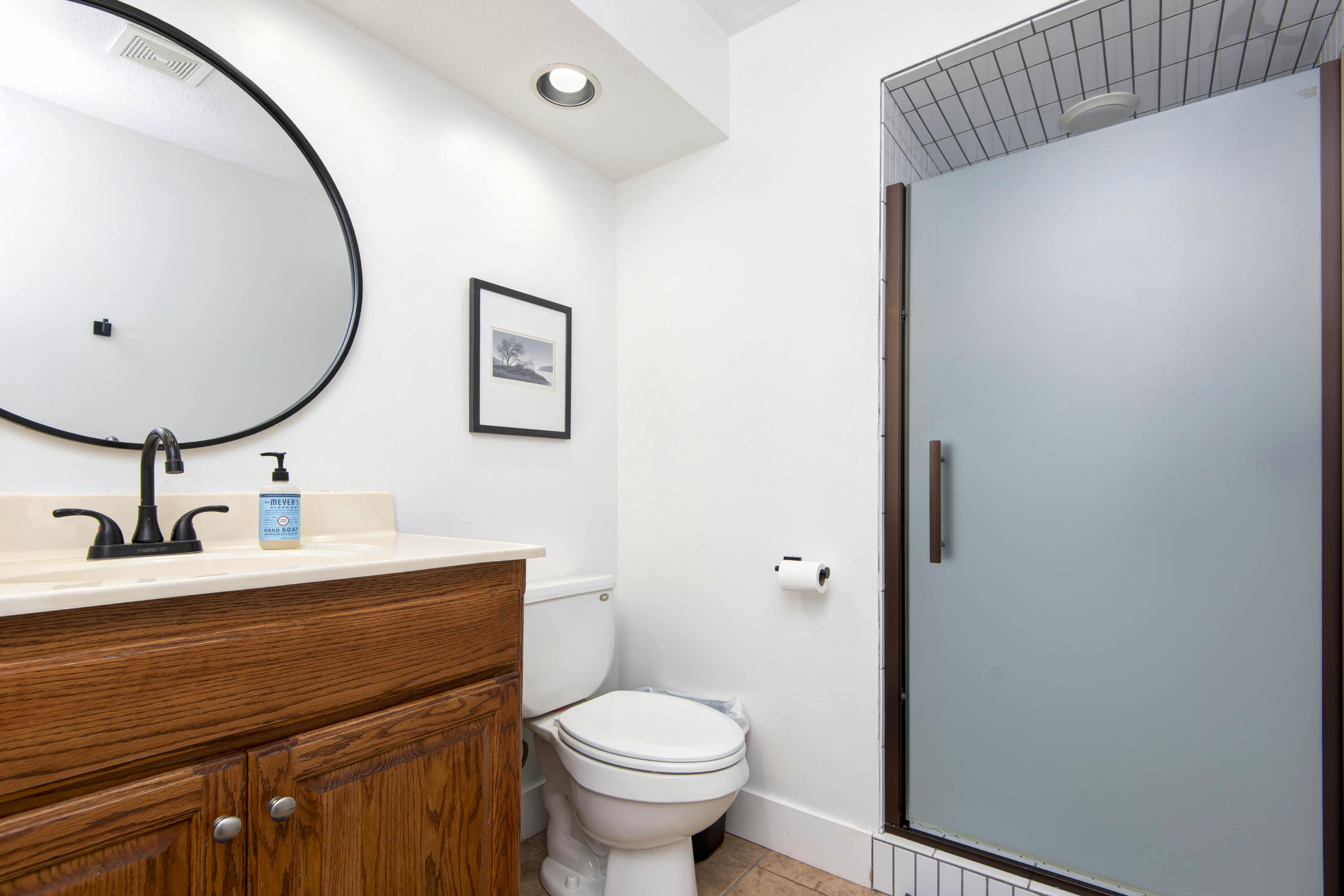 1433 South Charing Road Property Photo 13