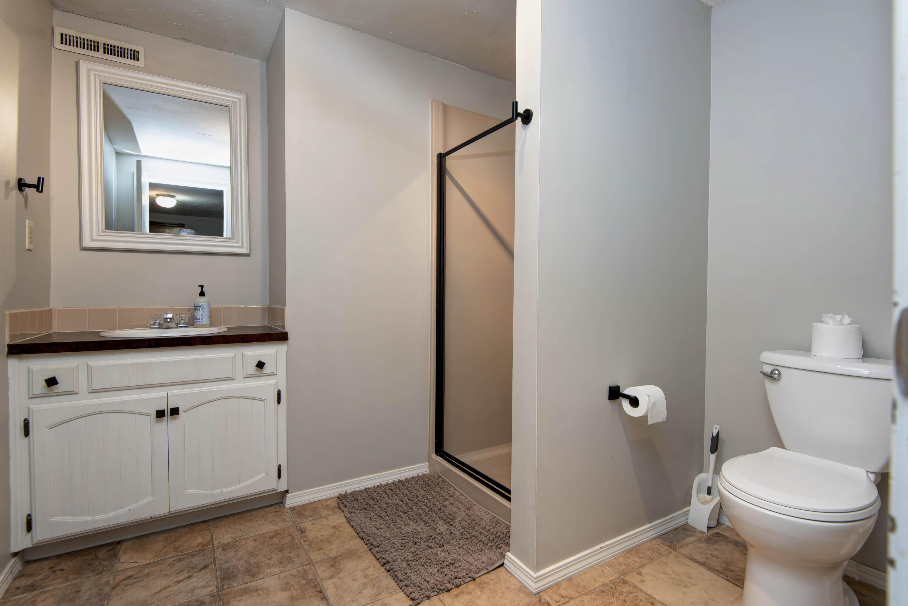 1433 South Charing Road Property Photo 26