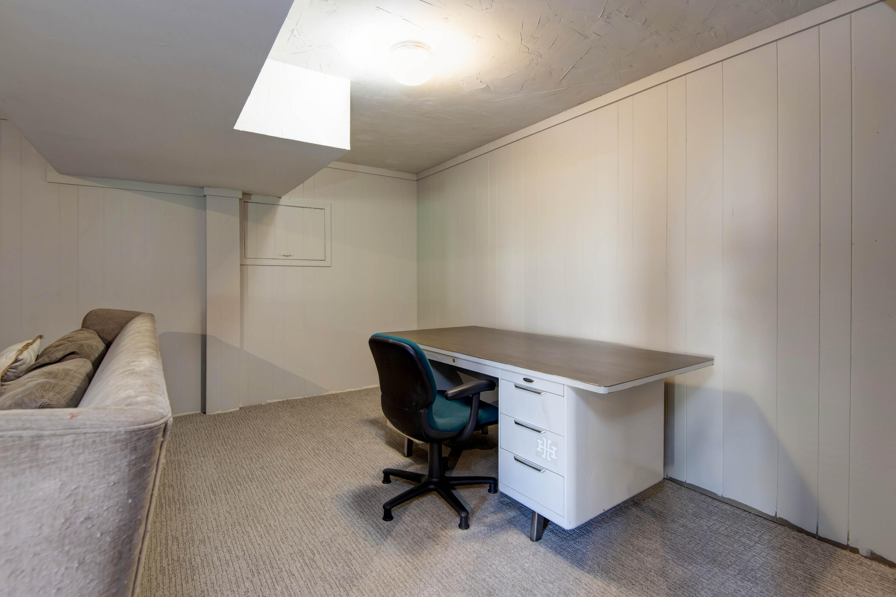 1433 South Charing Road Property Photo 27