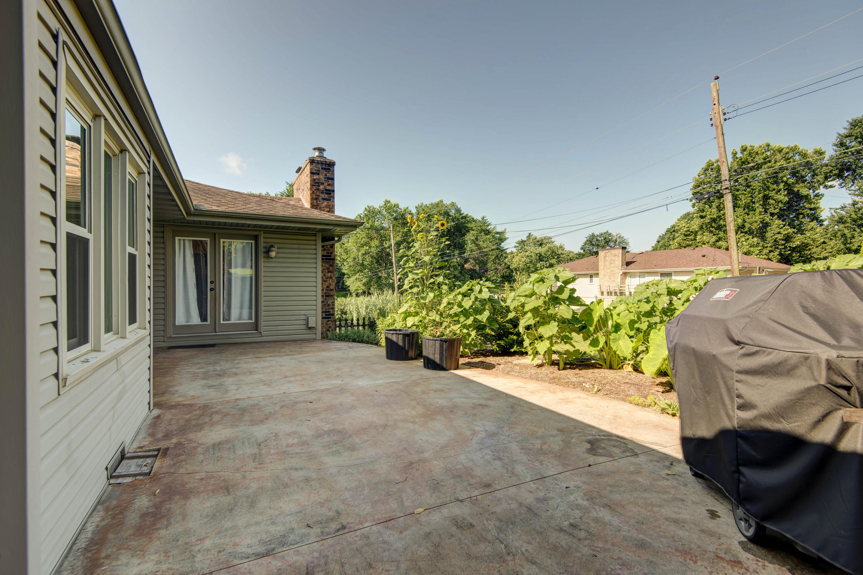 1433 South Charing Road Property Photo 33