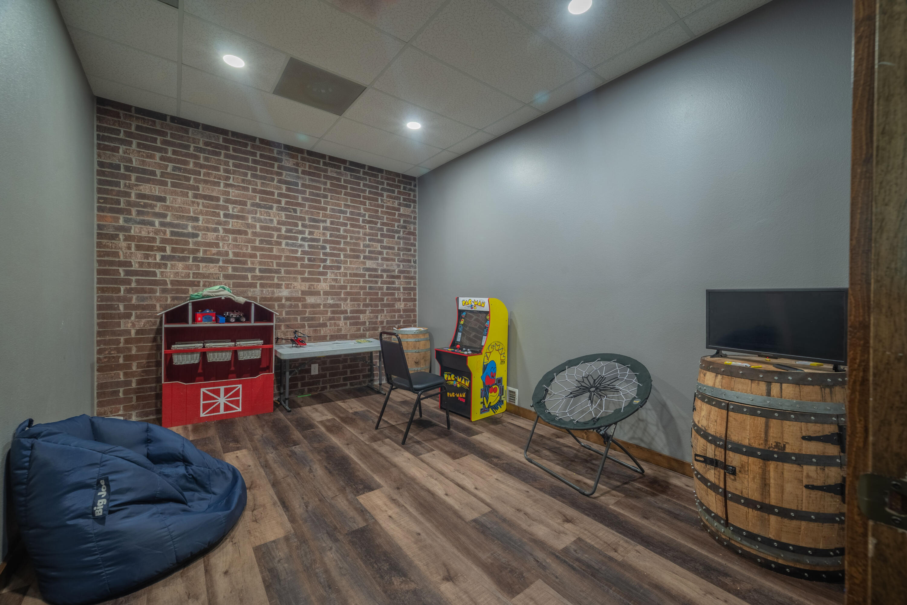 1107 Cherokee Avenue Property Photo 17