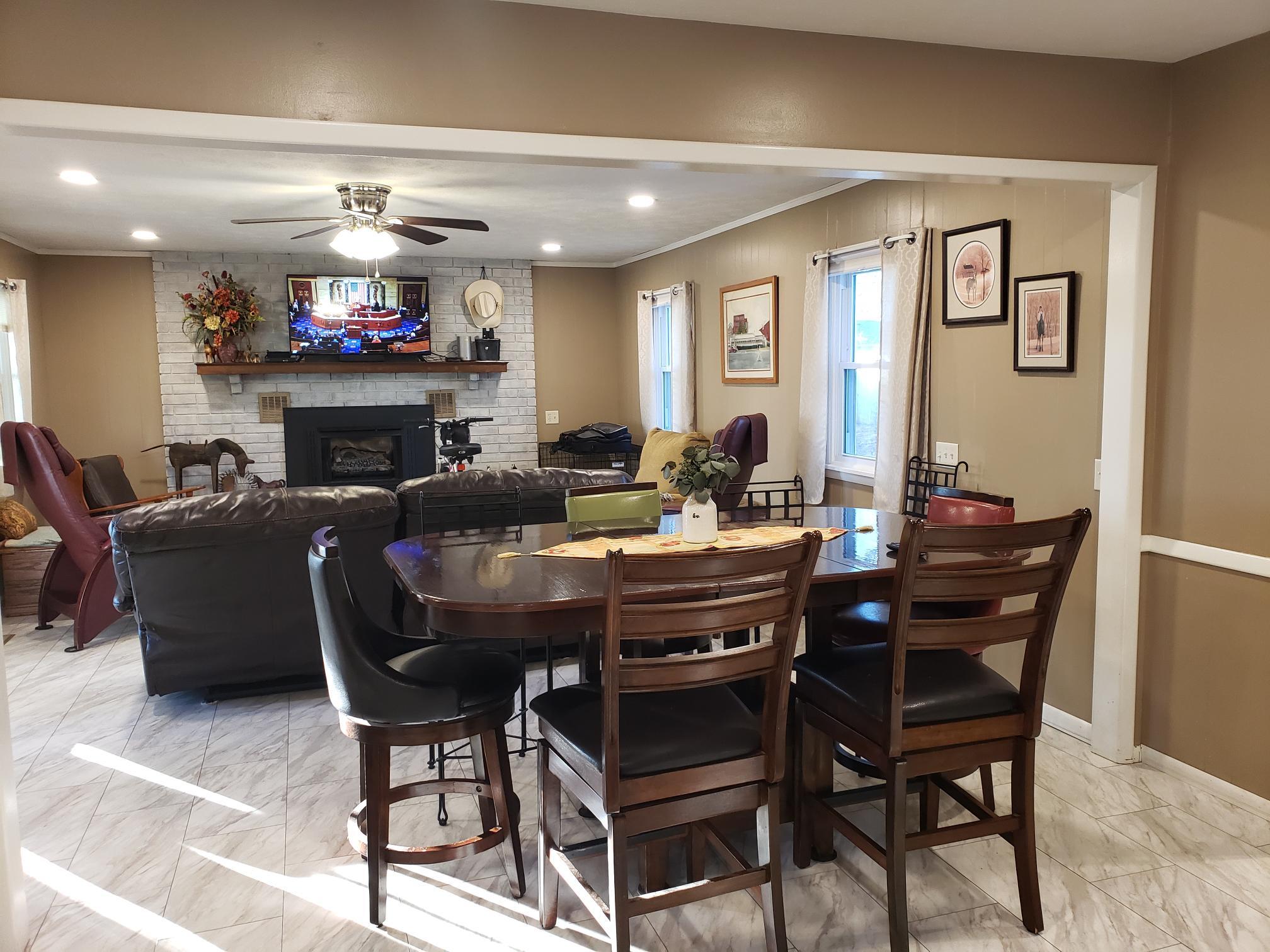 405 Watson Street Property Photo 15