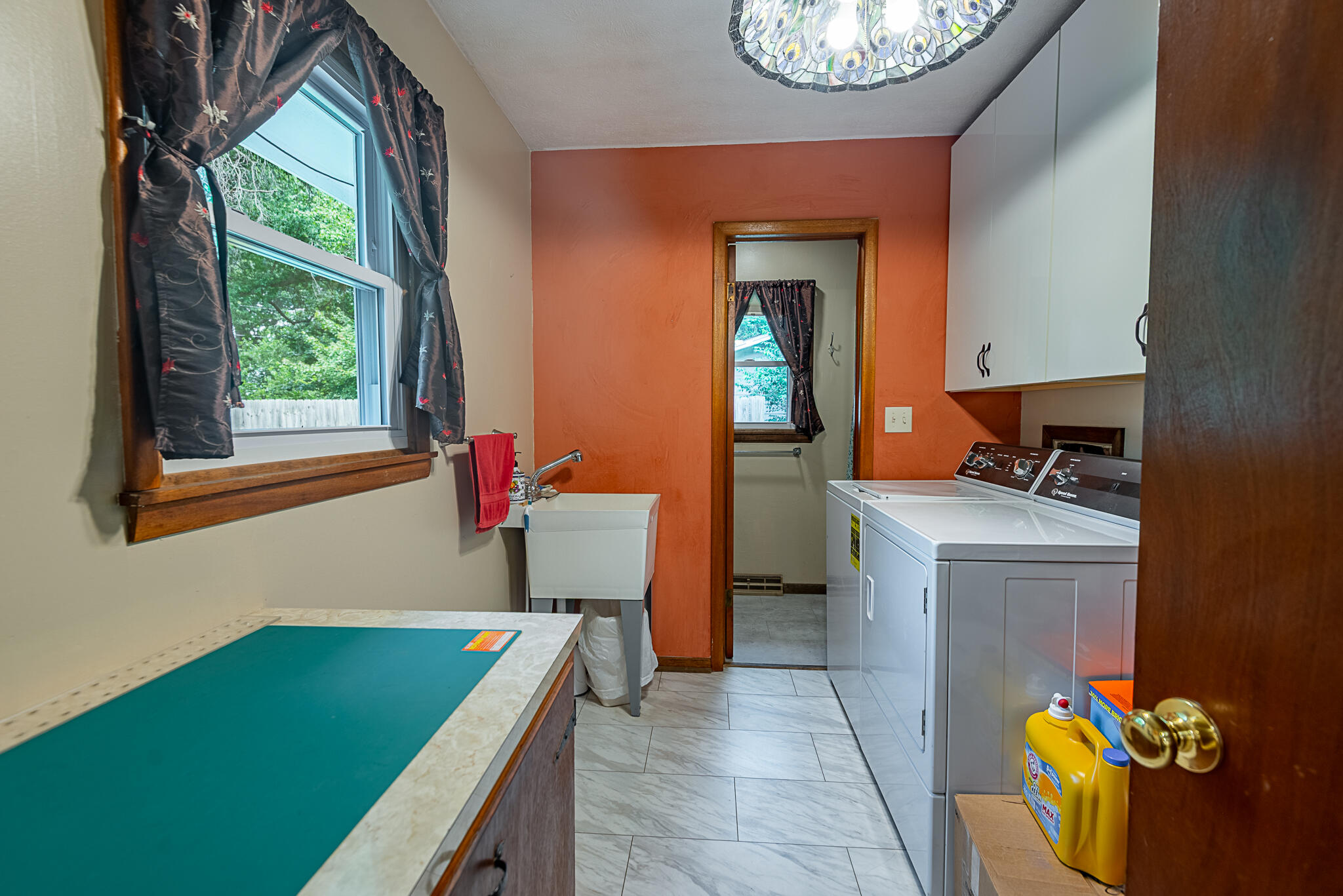 405 Watson Street Property Photo 20