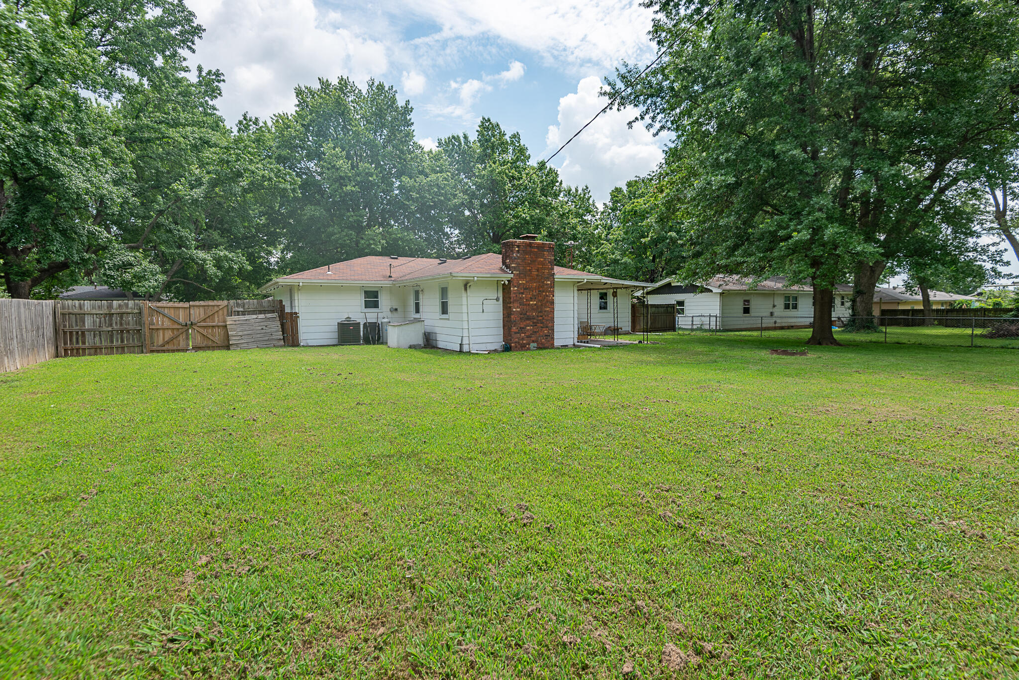 405 Watson Street Property Photo 26