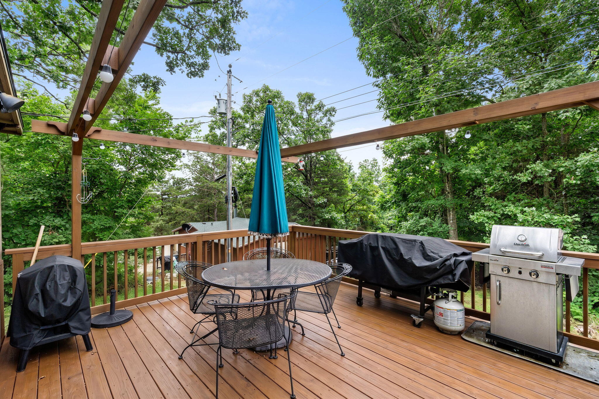 88 Montgomery Circle Property Photo 37