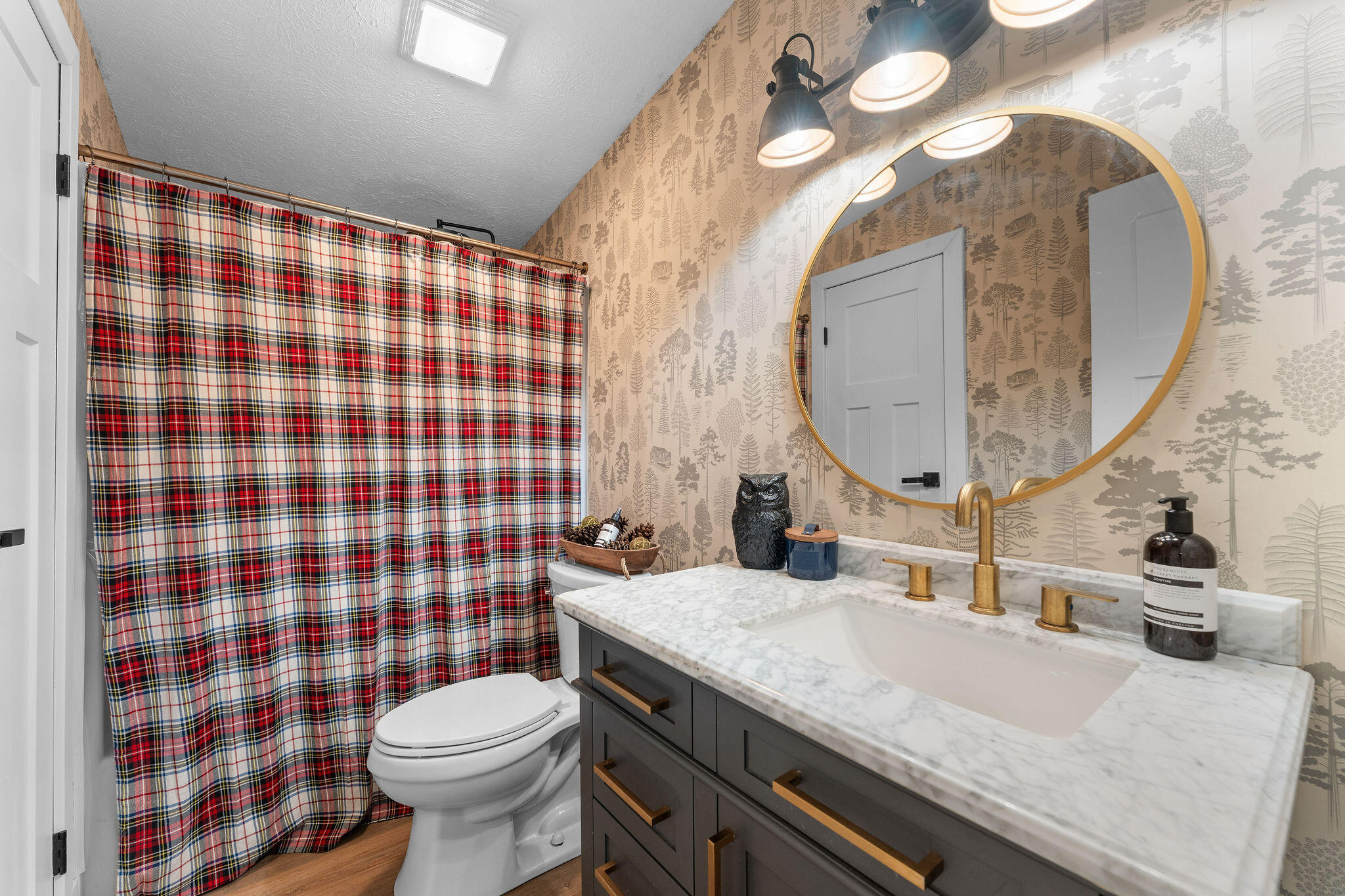 750 Lake Road Property Photo 25