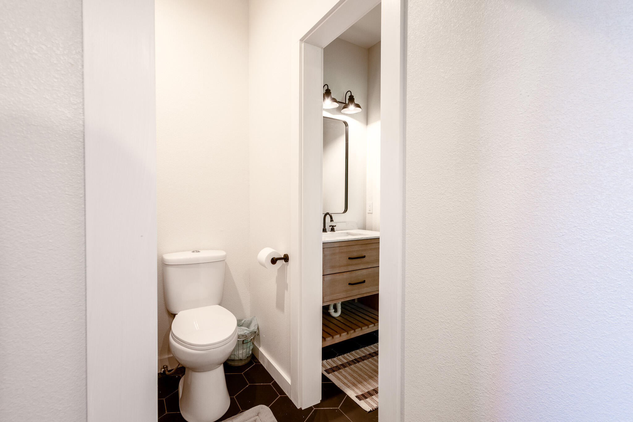 14743 Lawrence 1195 Property Photo 33