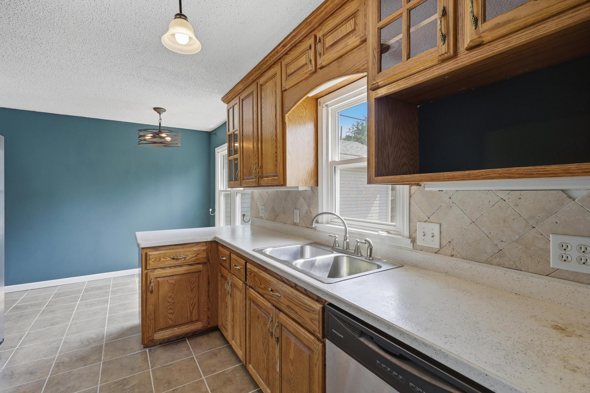 1836 Hazel Avenue Property Photo 13