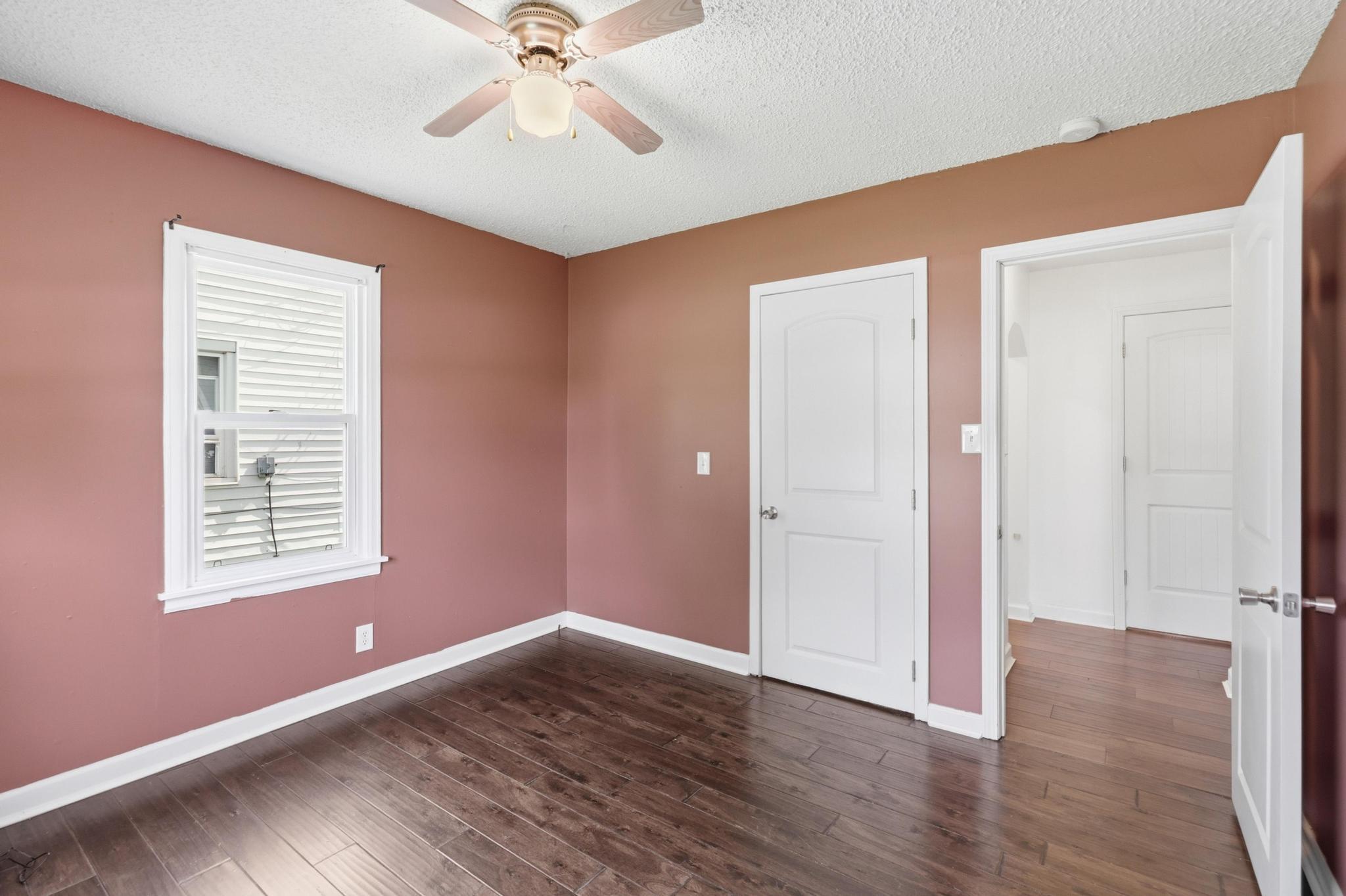 1836 Hazel Avenue Property Photo 18