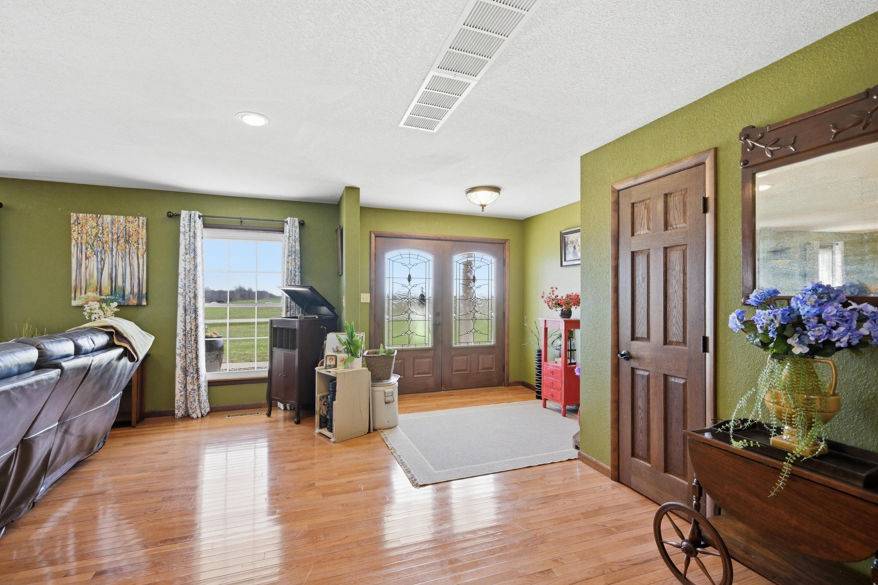9609 Base Line Boulevard Property Photo 6
