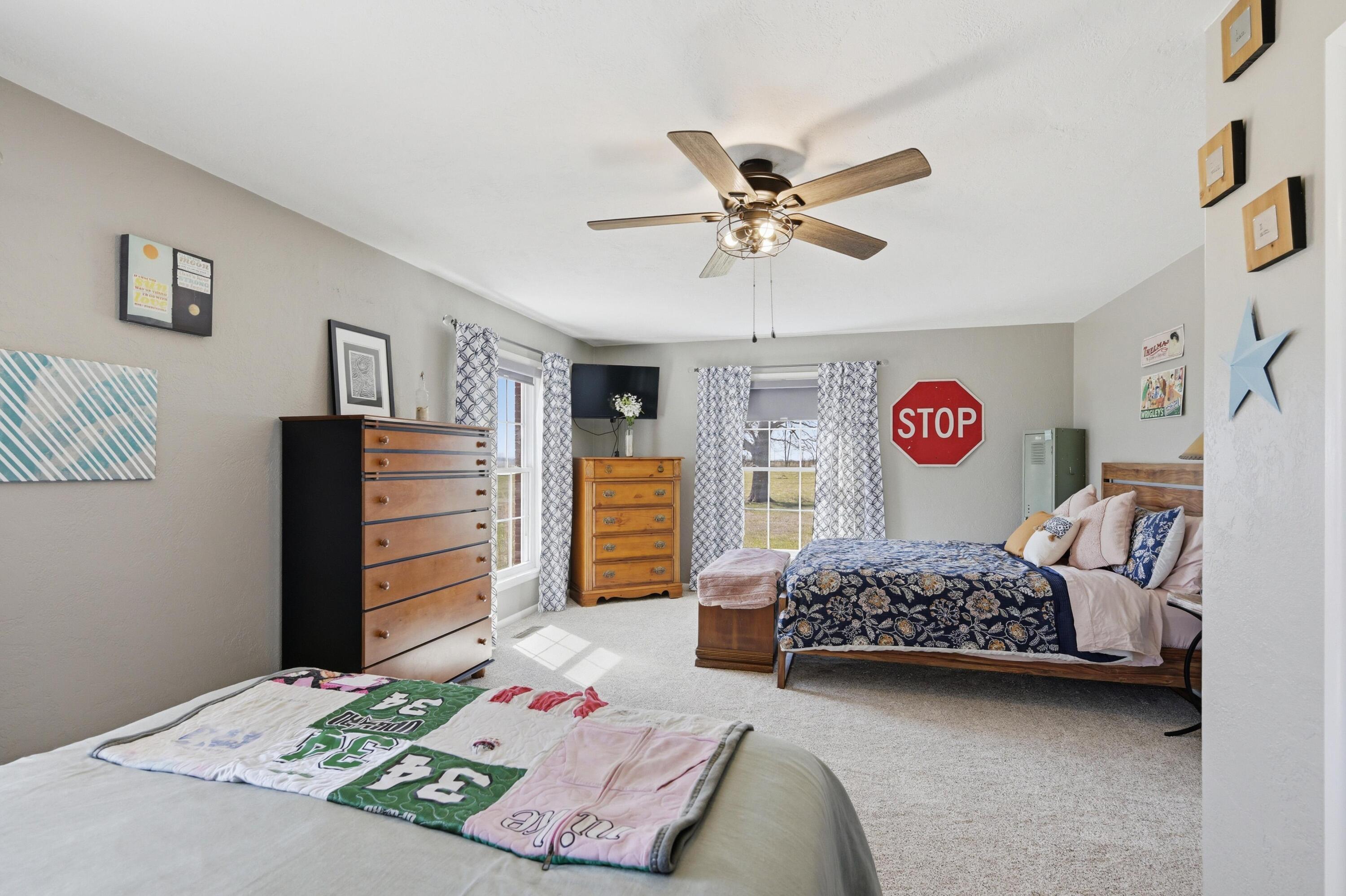 9609 Base Line Boulevard Property Photo 33