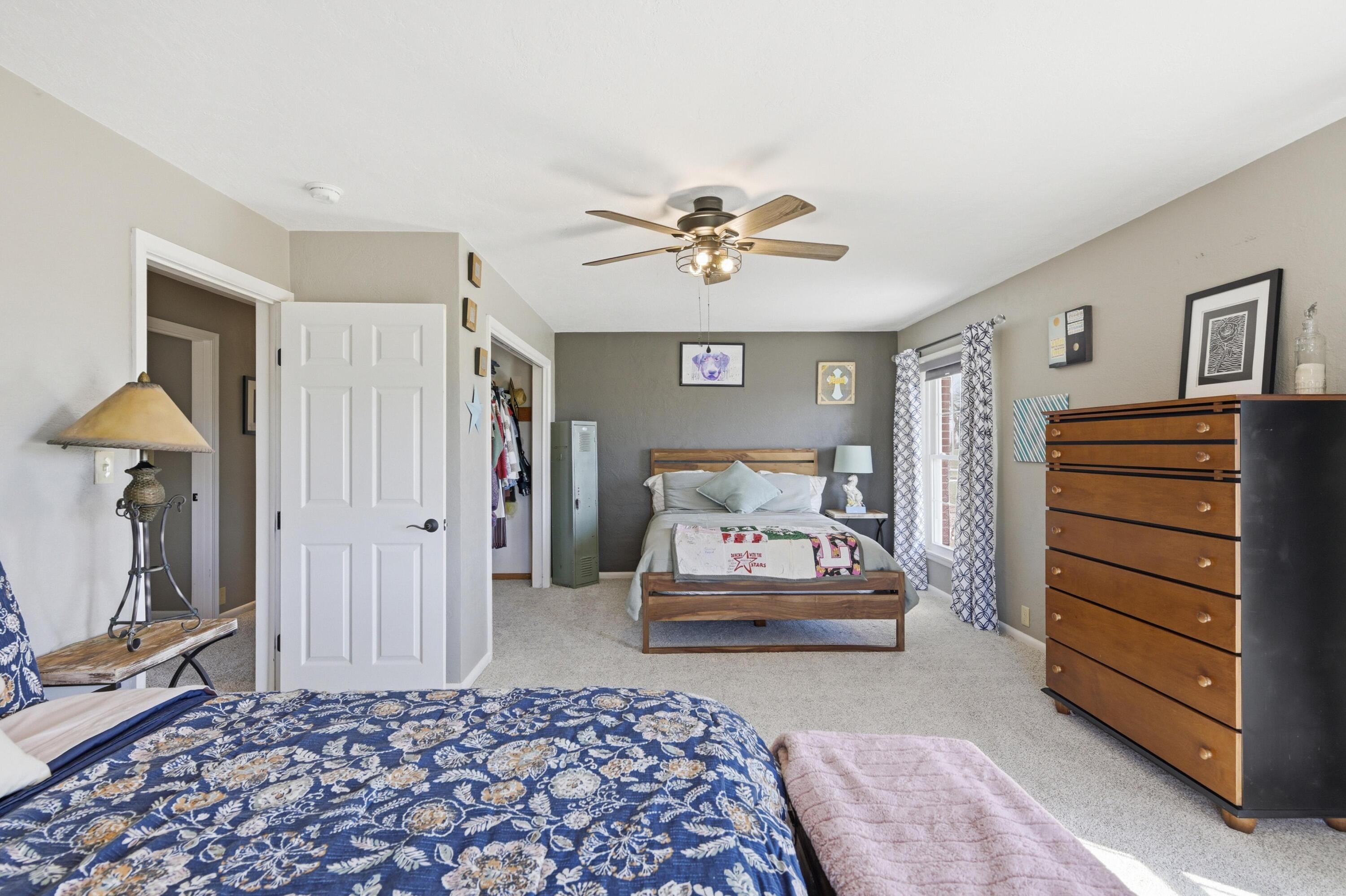 9609 Base Line Boulevard Property Photo 36