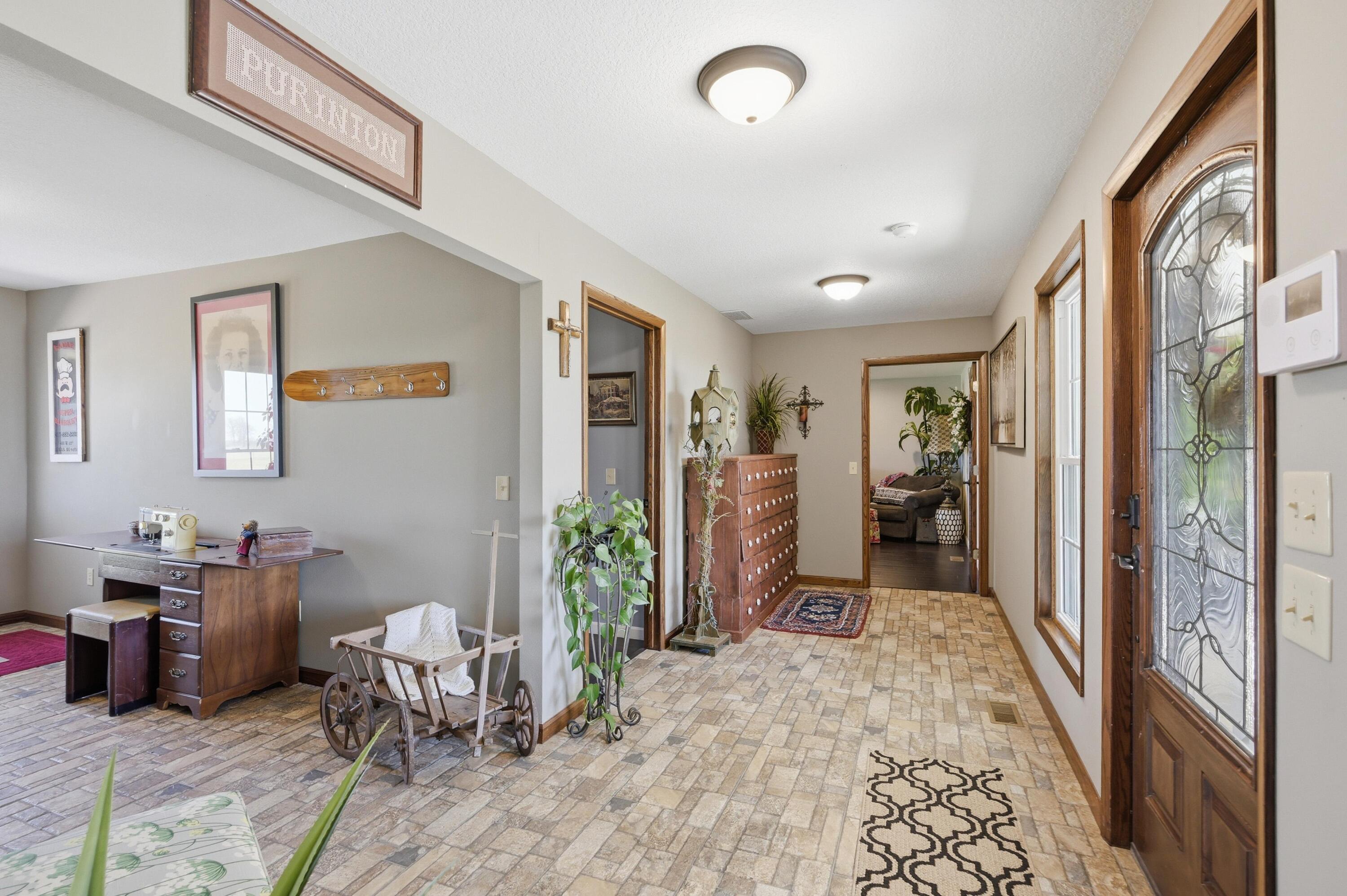 9609 Base Line Boulevard Property Photo 44