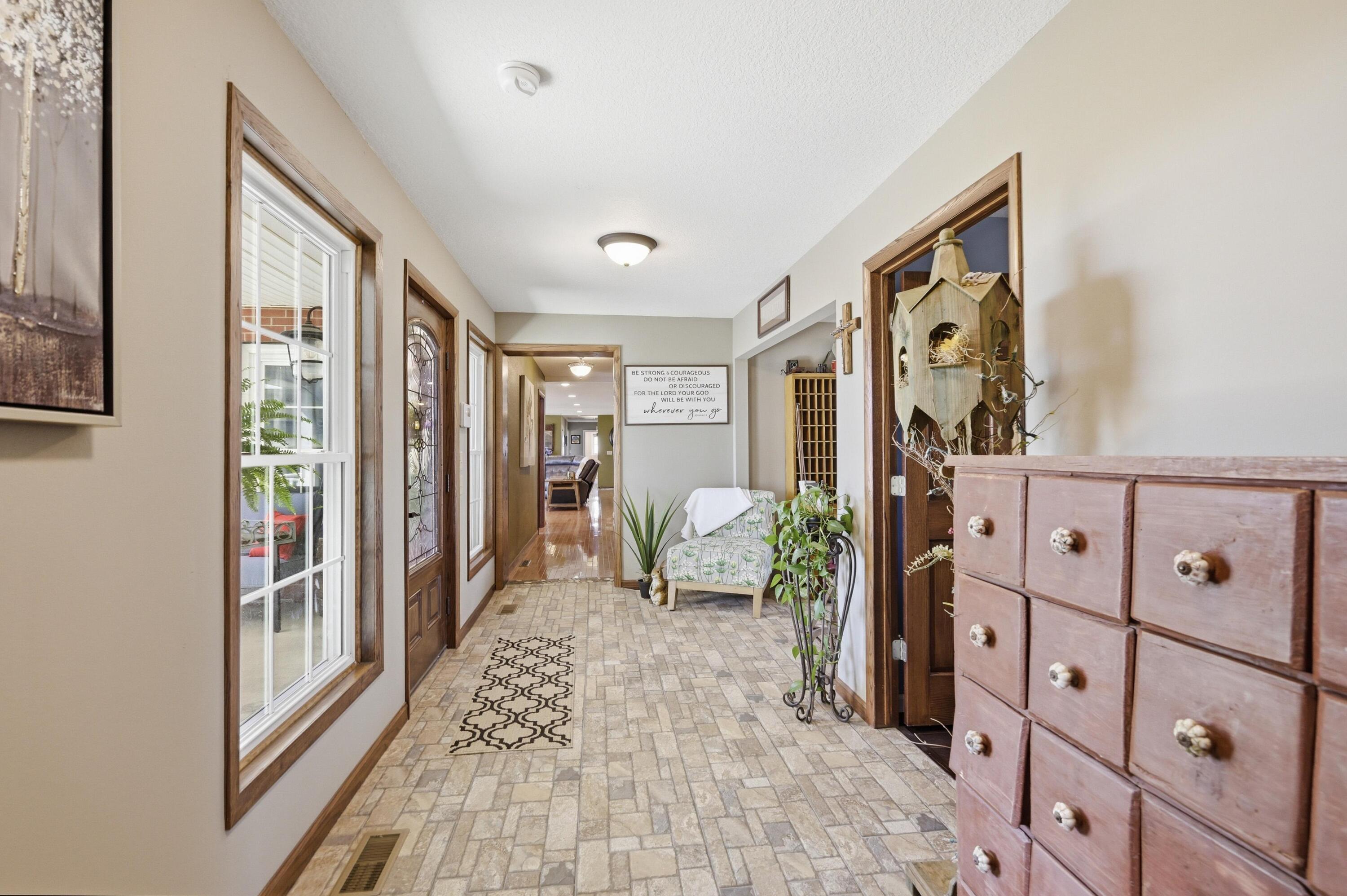 9609 Base Line Boulevard Property Photo 47