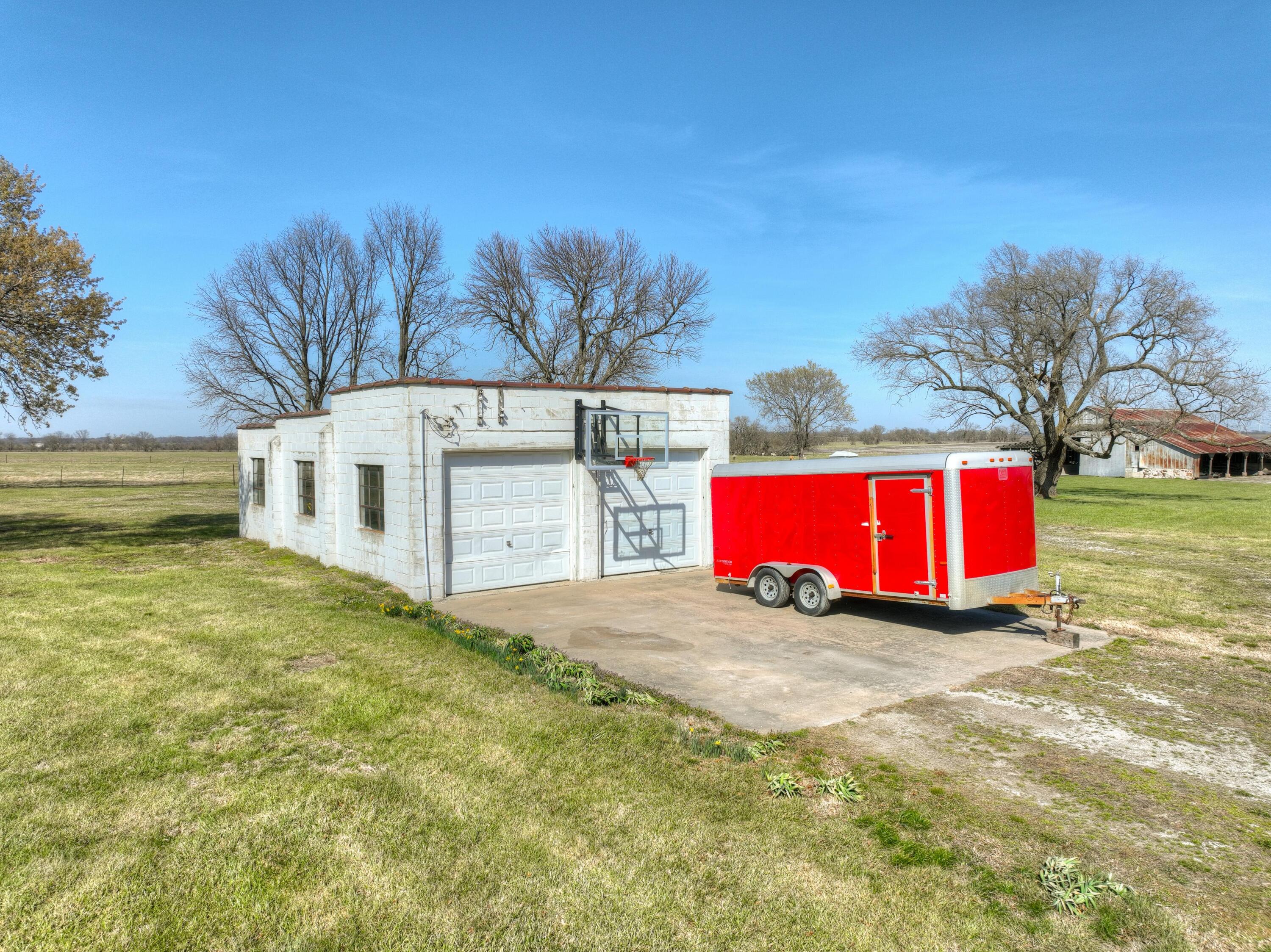 9609 Base Line Boulevard Property Photo 70