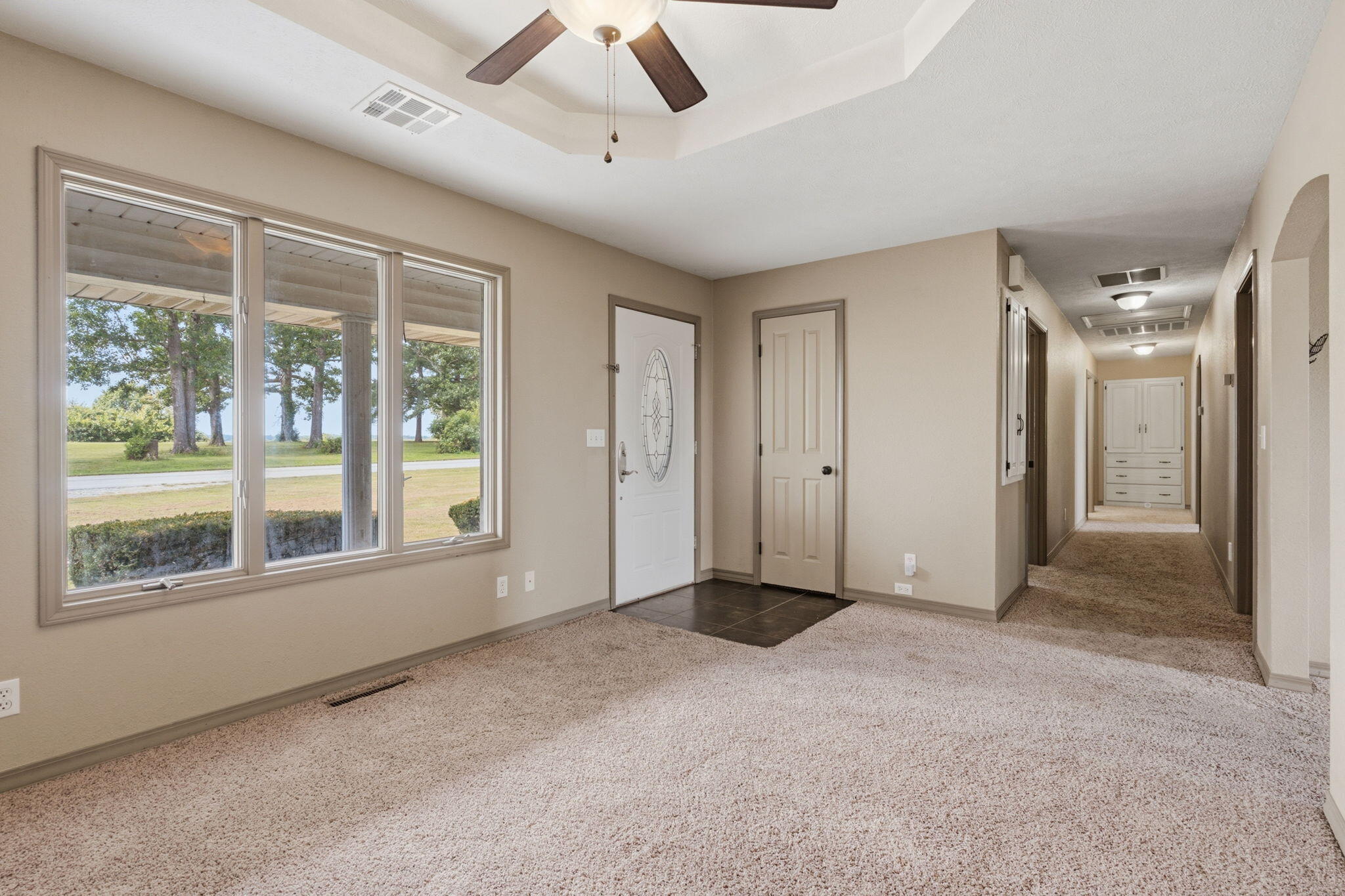 19360 Lawrence 2227 Property Photo 9