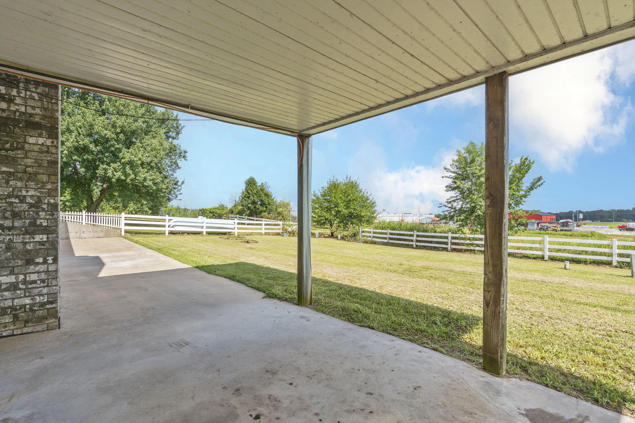 19360 Lawrence 2227 Property Photo 44