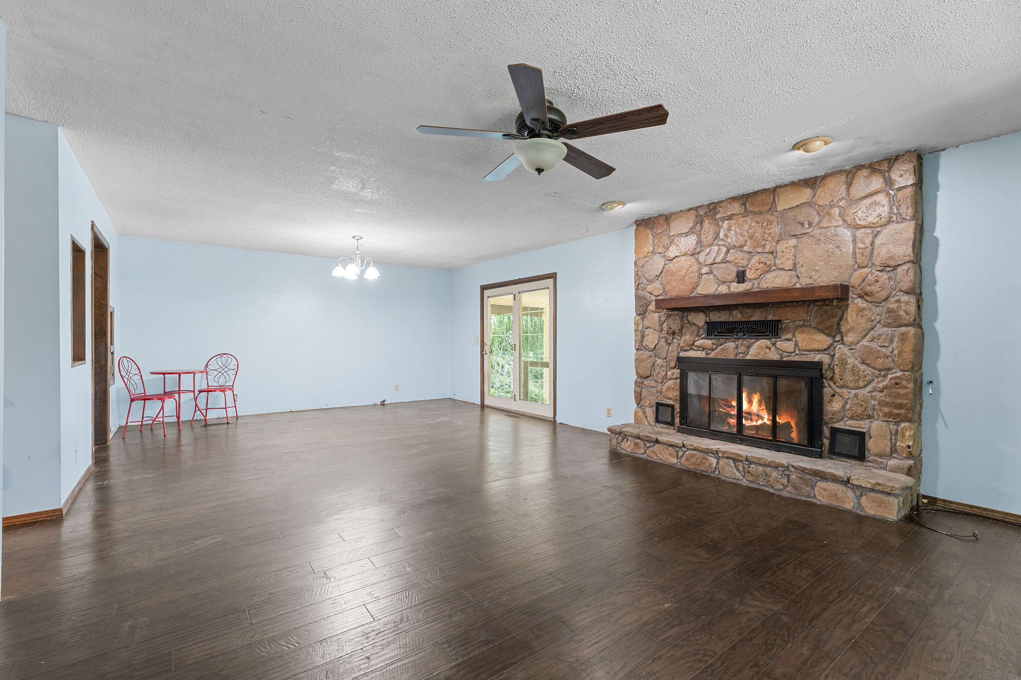 85 Quarterline Drive Property Photo 5