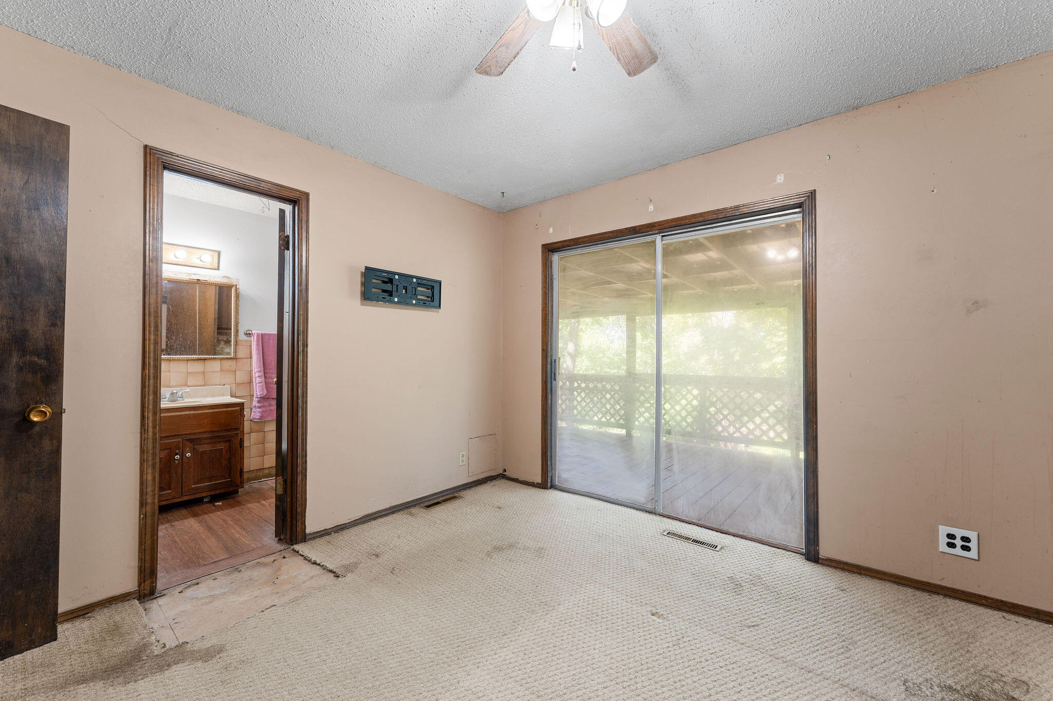 85 Quarterline Drive Property Photo 16
