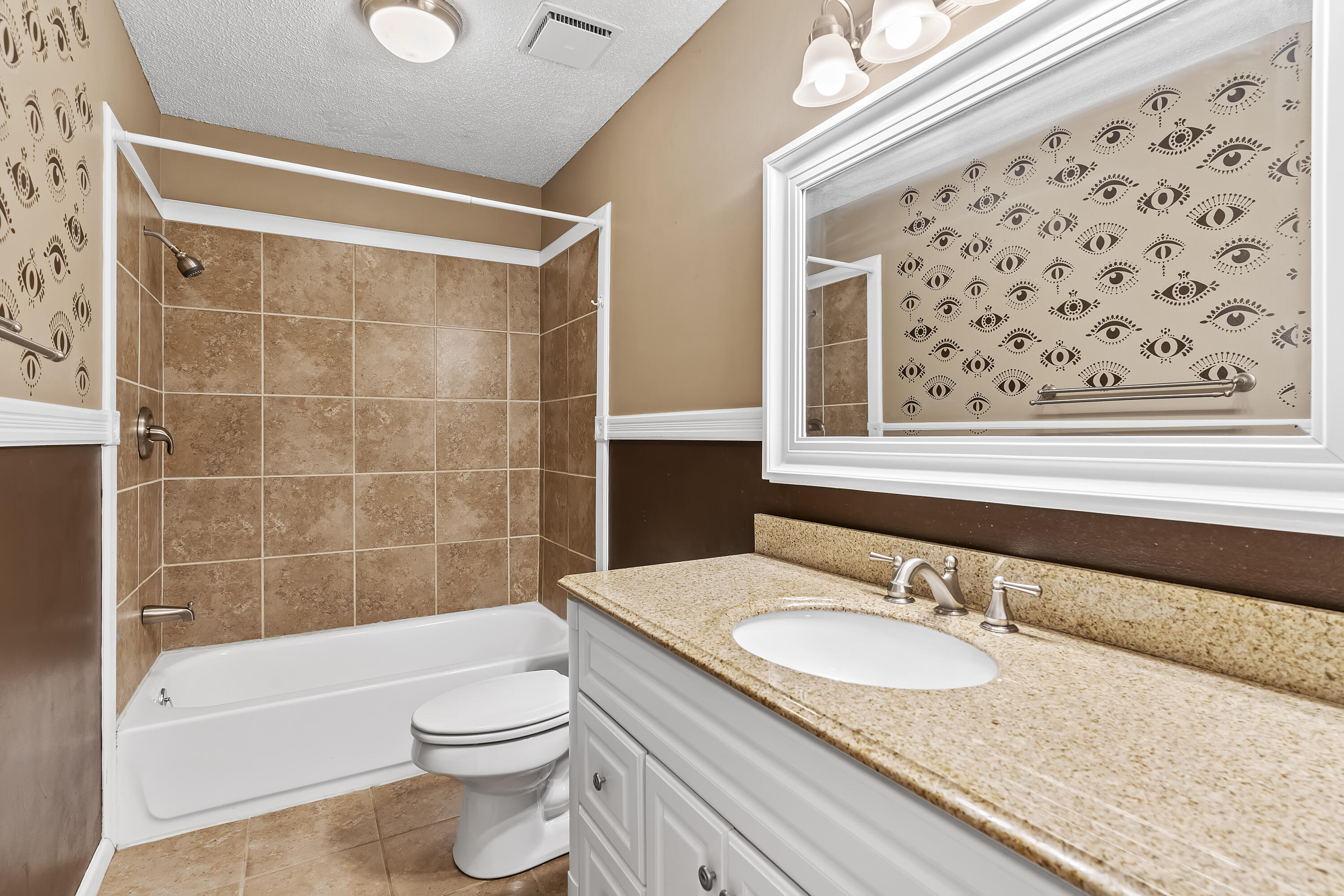 1710 West Whiteside Street Property Photo 25