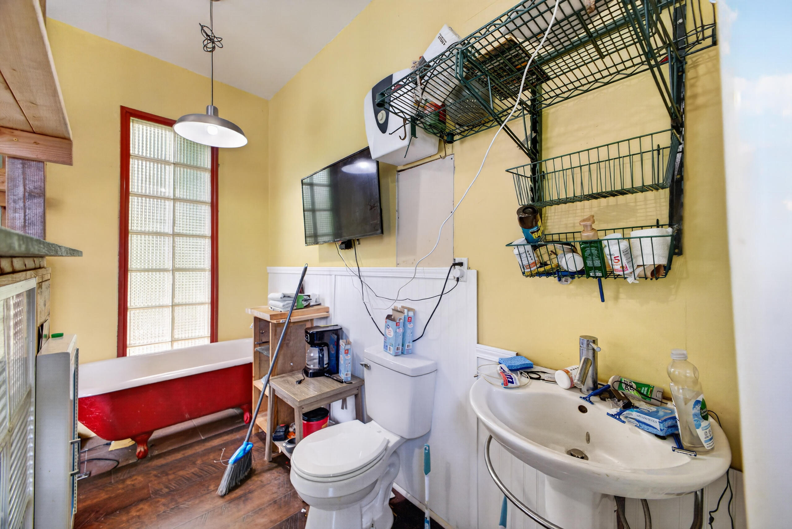 949 Long State Highway Y Property Photo 32