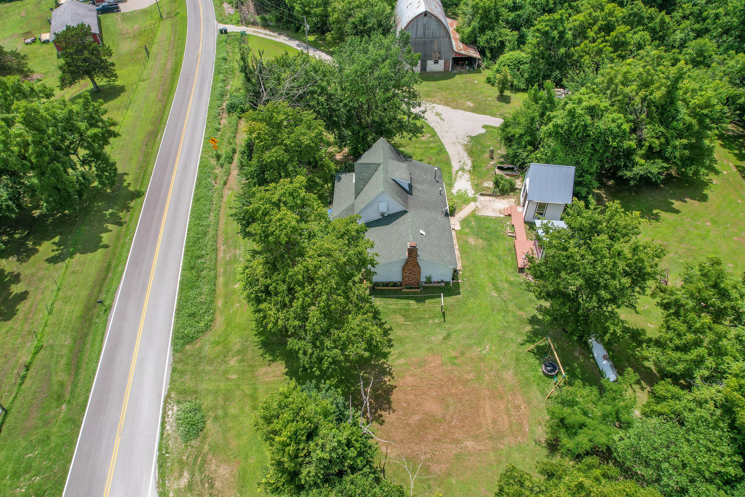 949 Long State Highway Y Property Photo 58