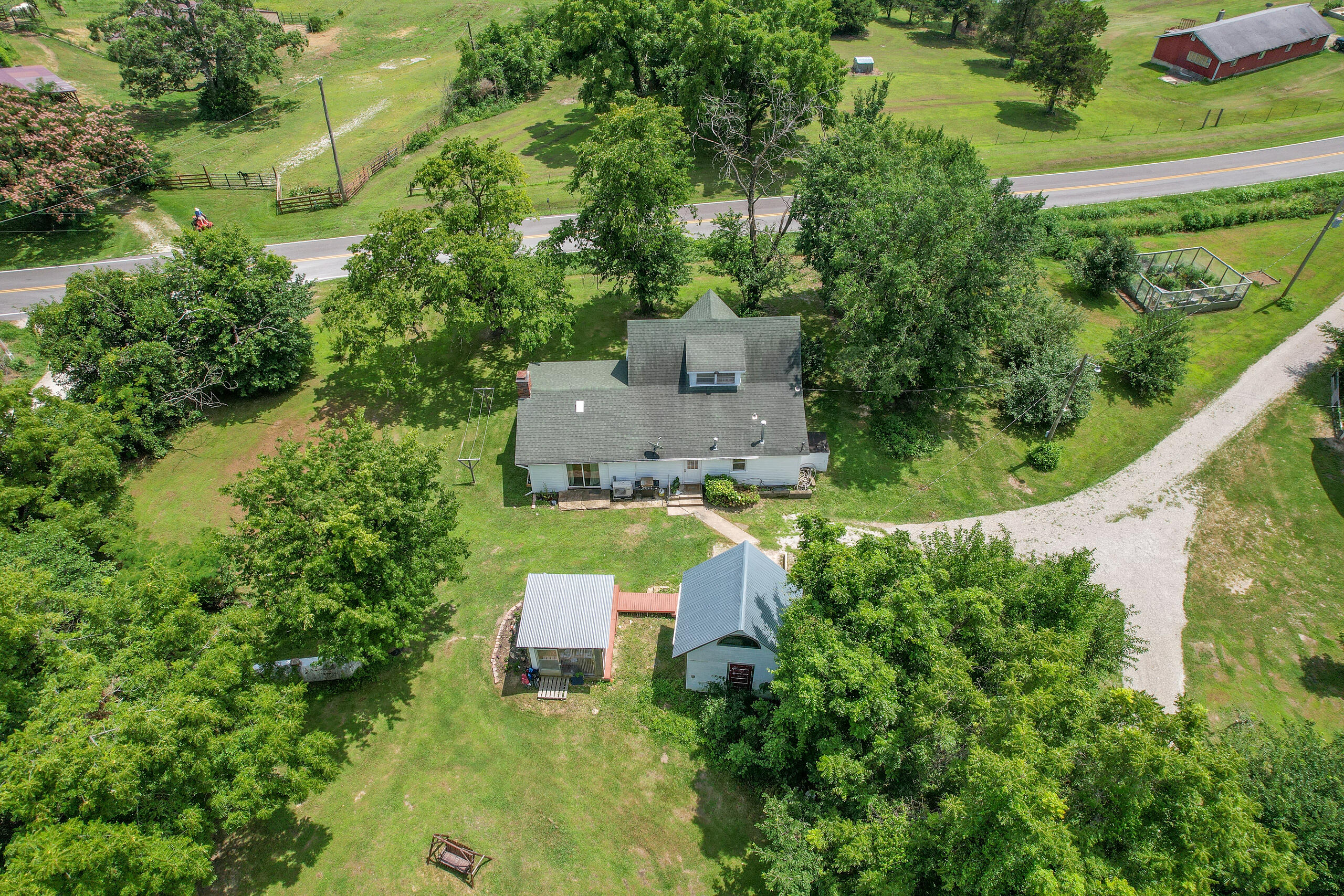 949 Long State Highway Y Property Photo 60