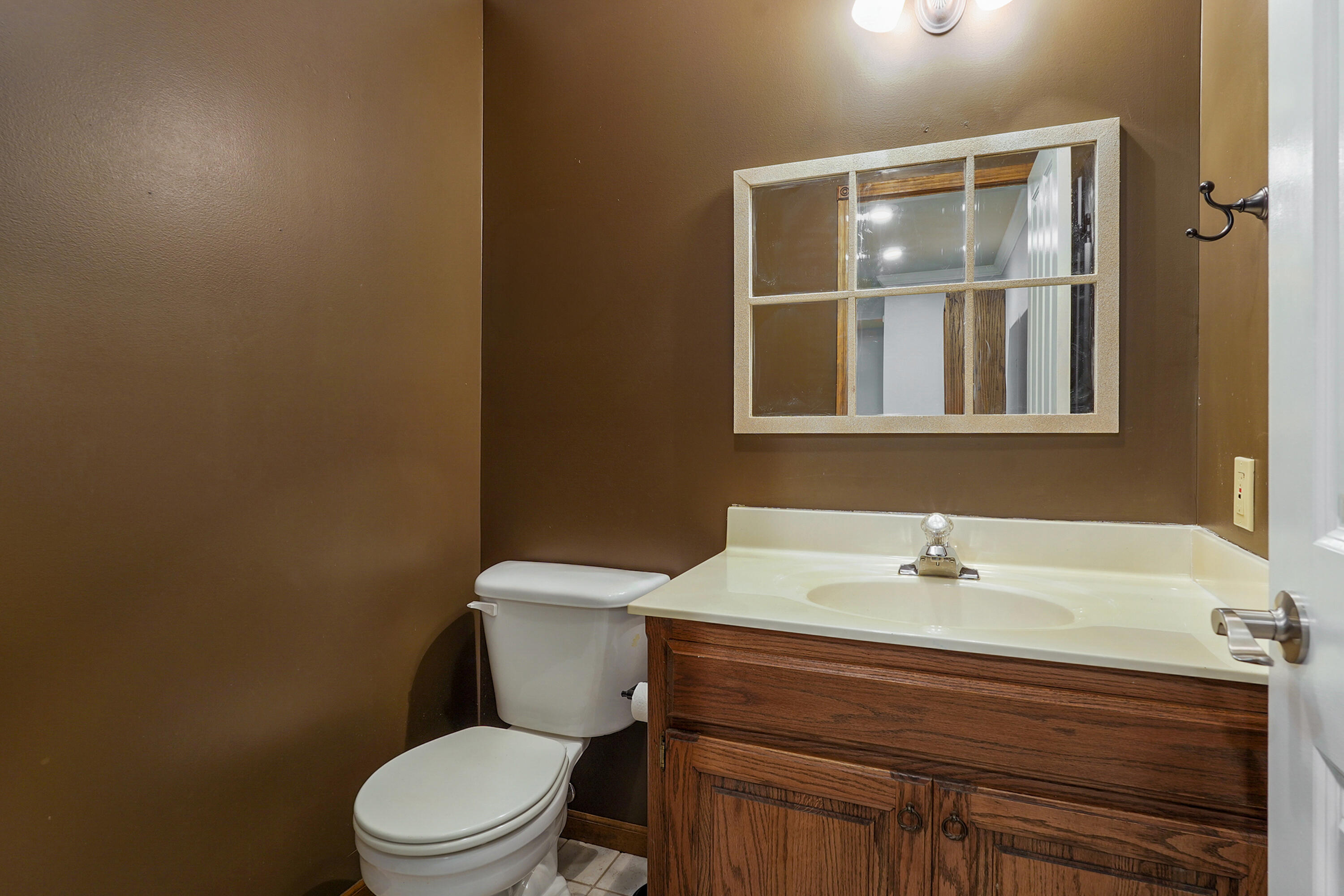 881 West Riverdale Drive Property Photo 18