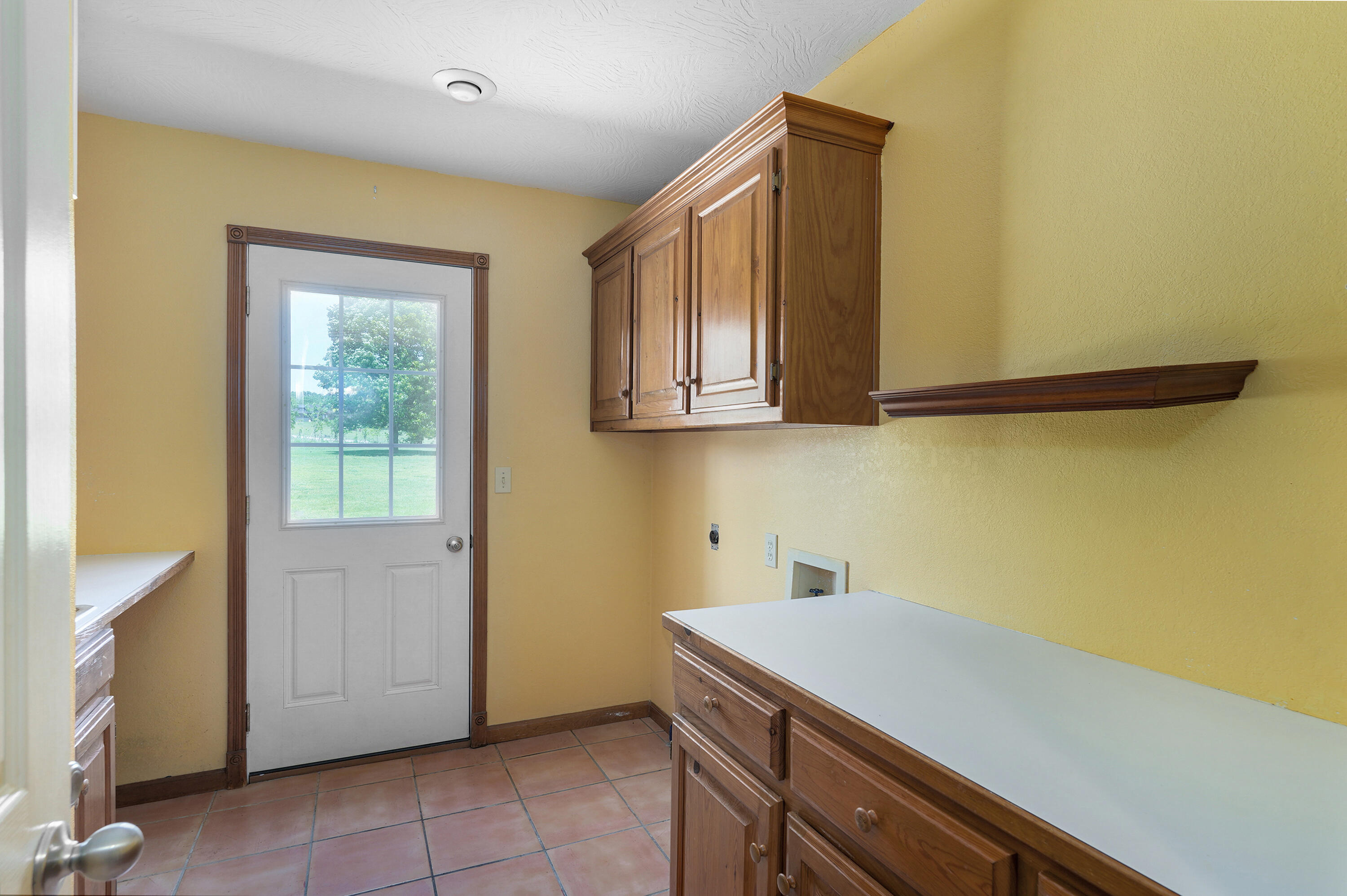 881 West Riverdale Drive Property Photo 28