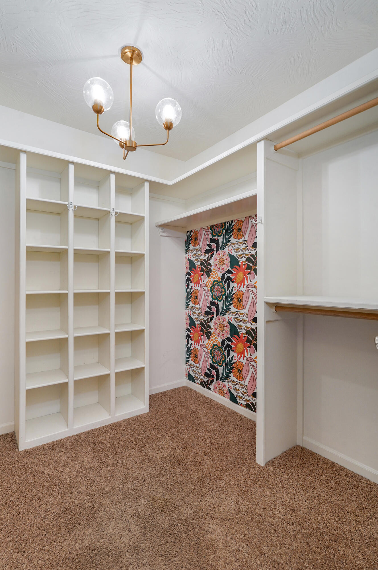 881 West Riverdale Drive Property Photo 45