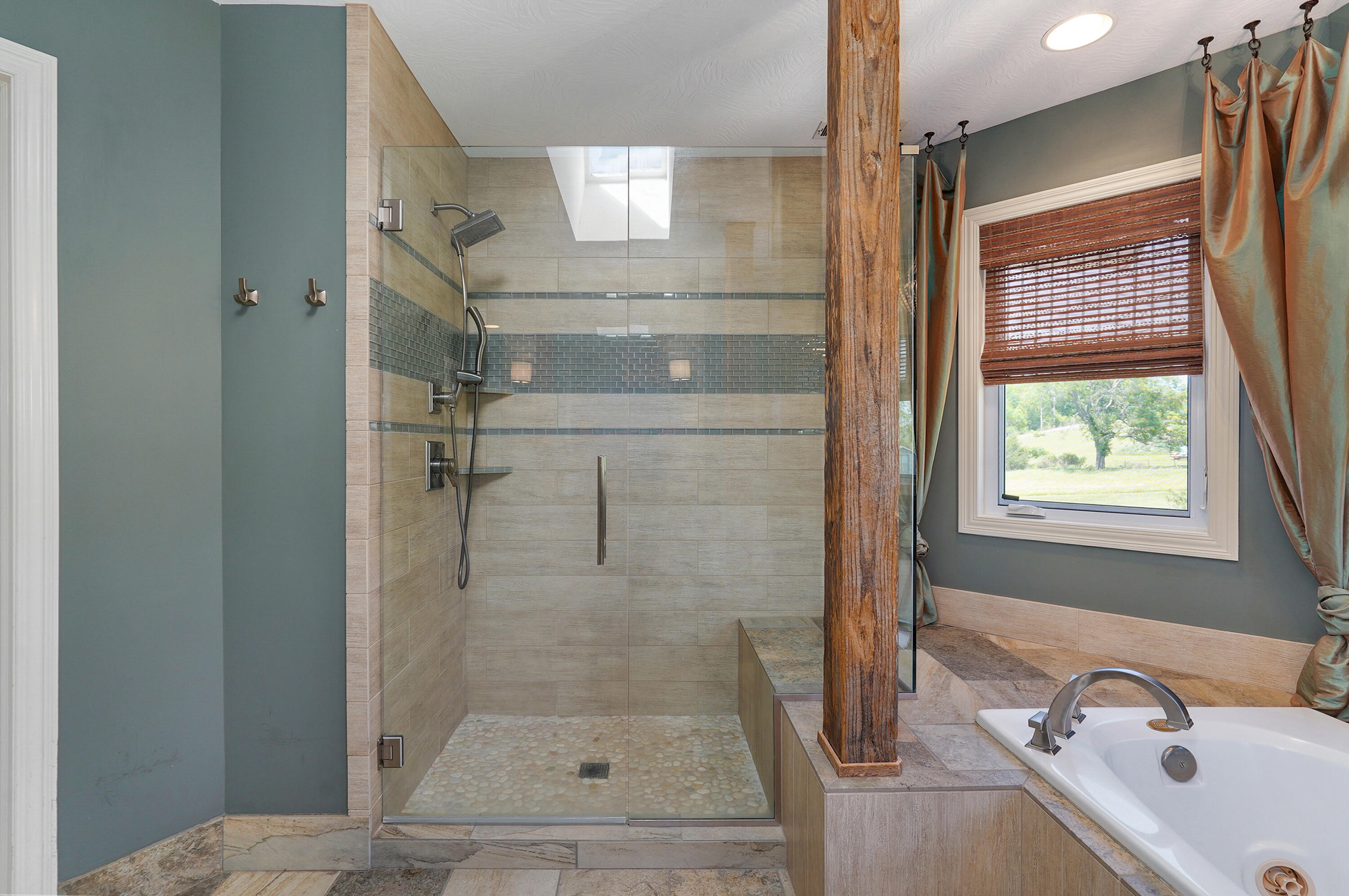 881 West Riverdale Drive Property Photo 49