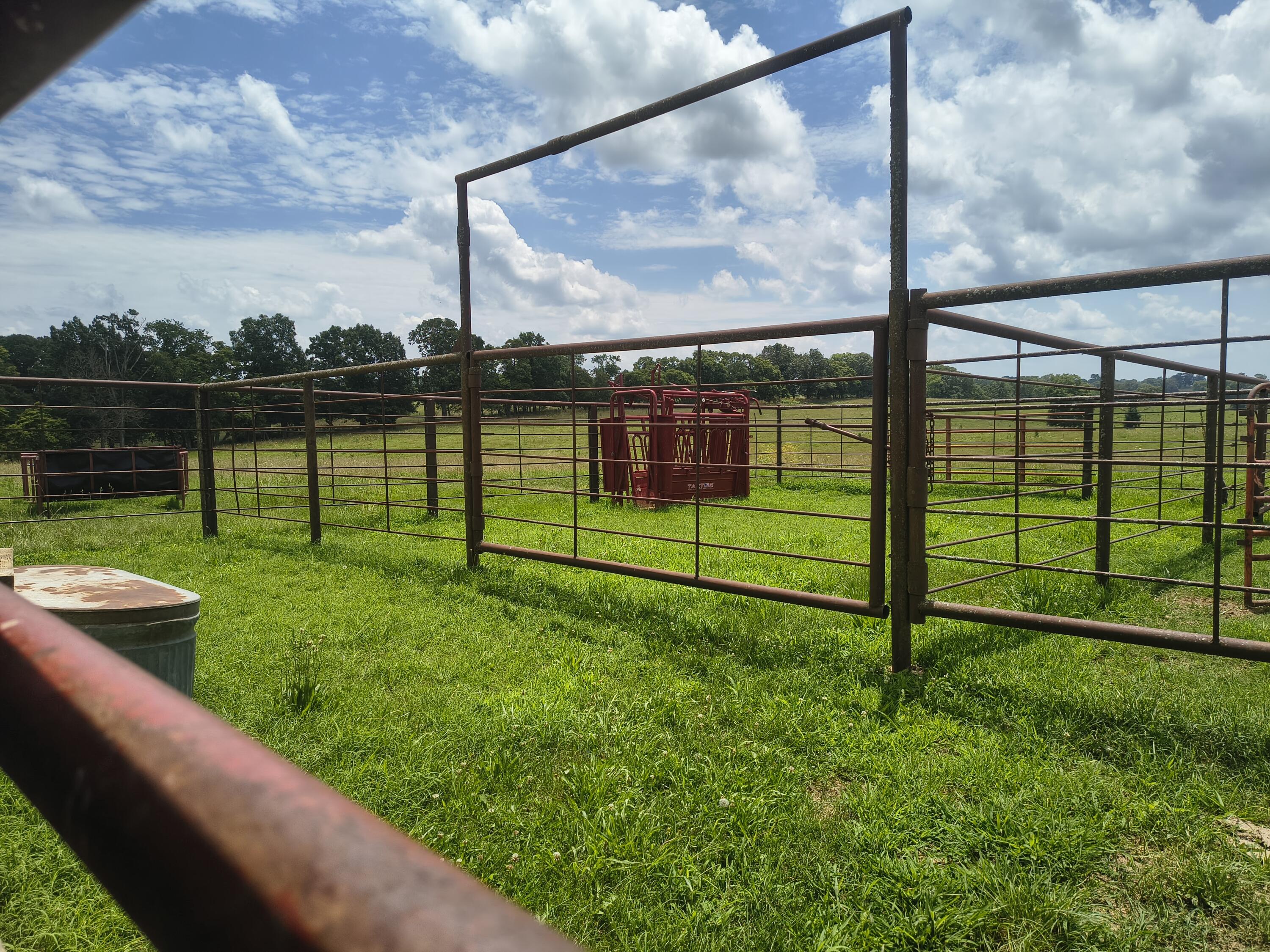 25059 West State Highway Tt Property Photo 4