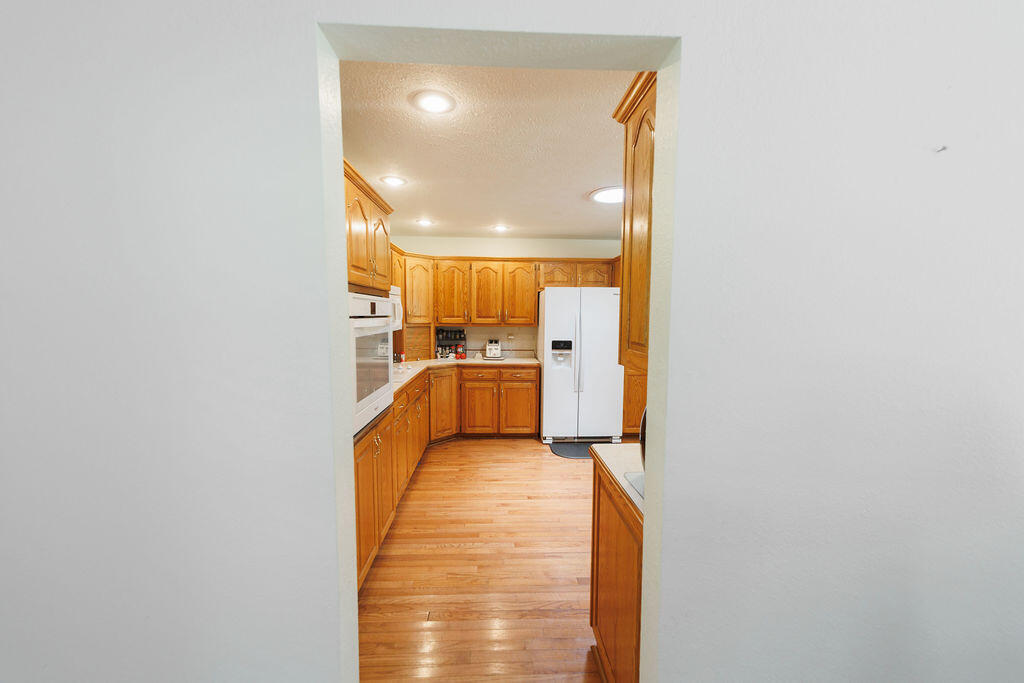 4087 Highway 83 Property Photo 18