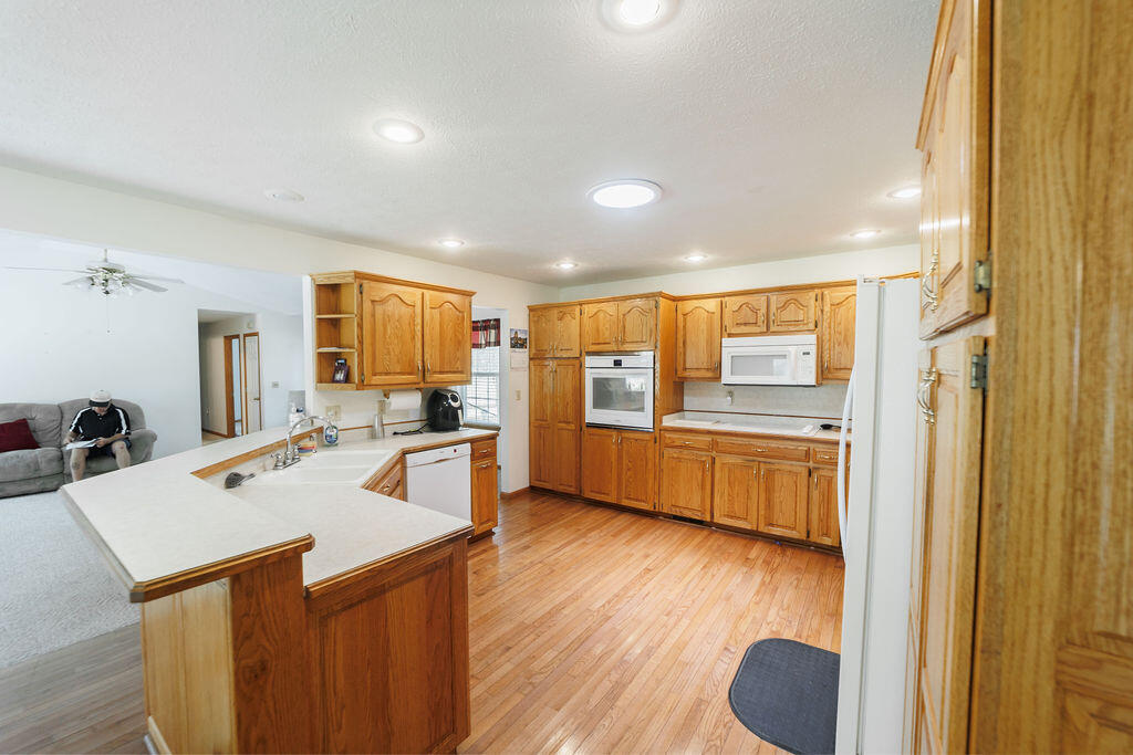 4087 Highway 83 Property Photo 24