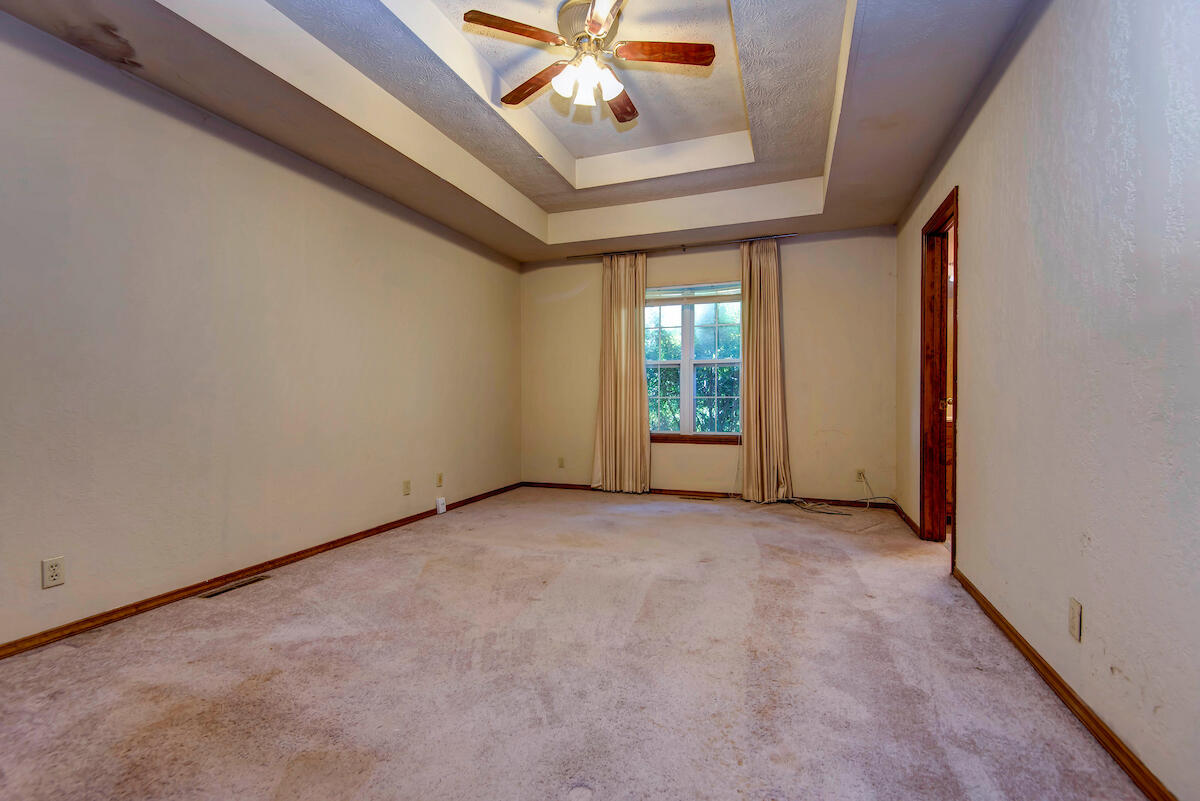4336 West 3rd Street Property Photo 15