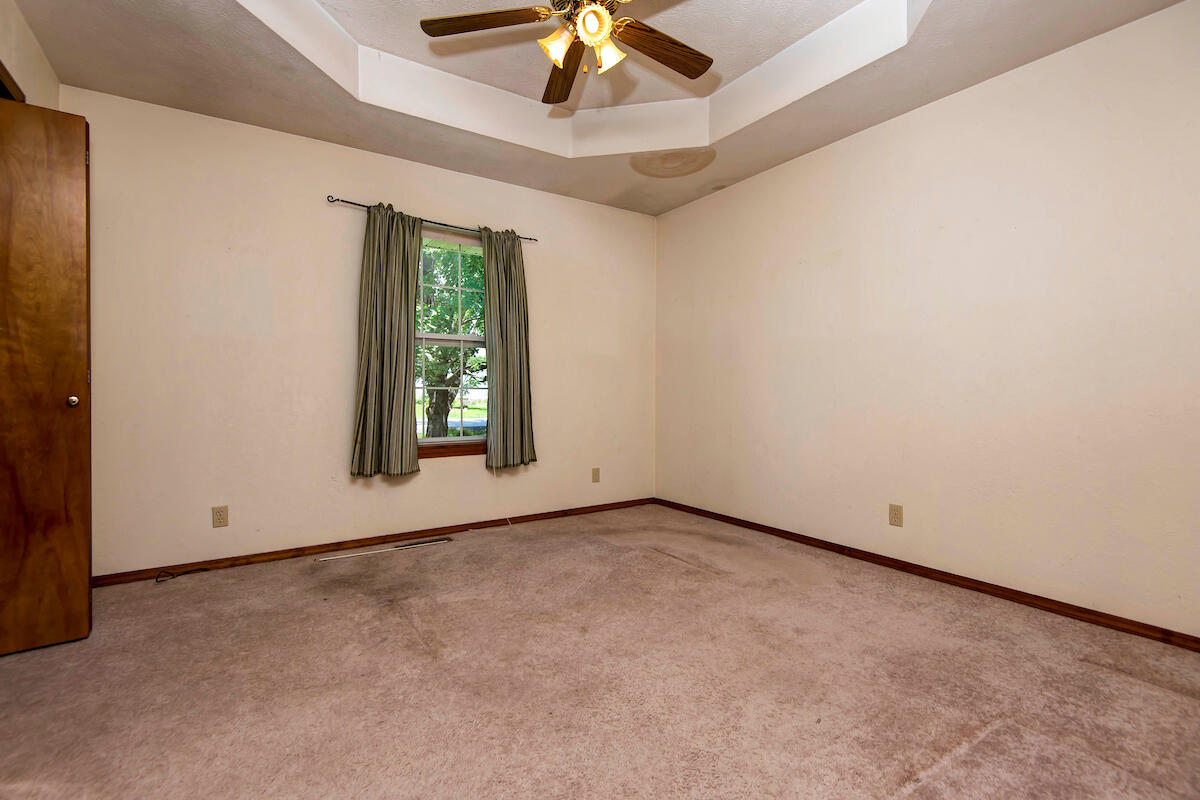 4336 West 3rd Street Property Photo 18