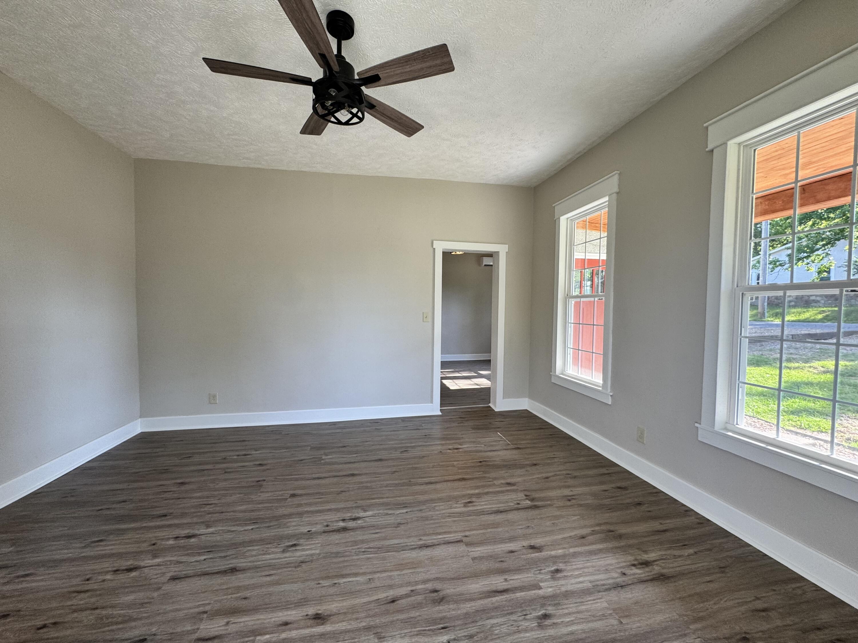701 Oak Street Property Photo 19