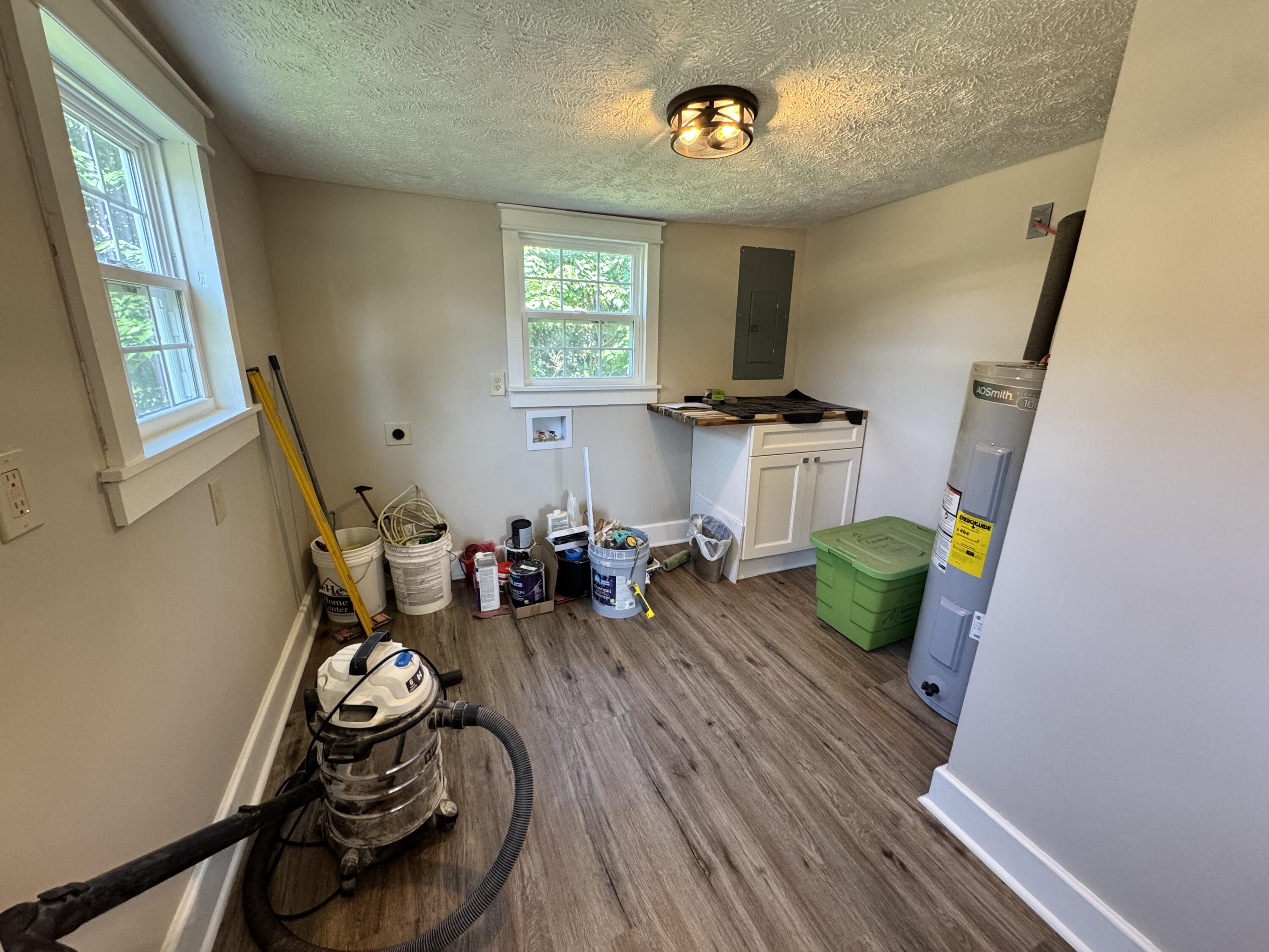 701 Oak Street Property Photo 23