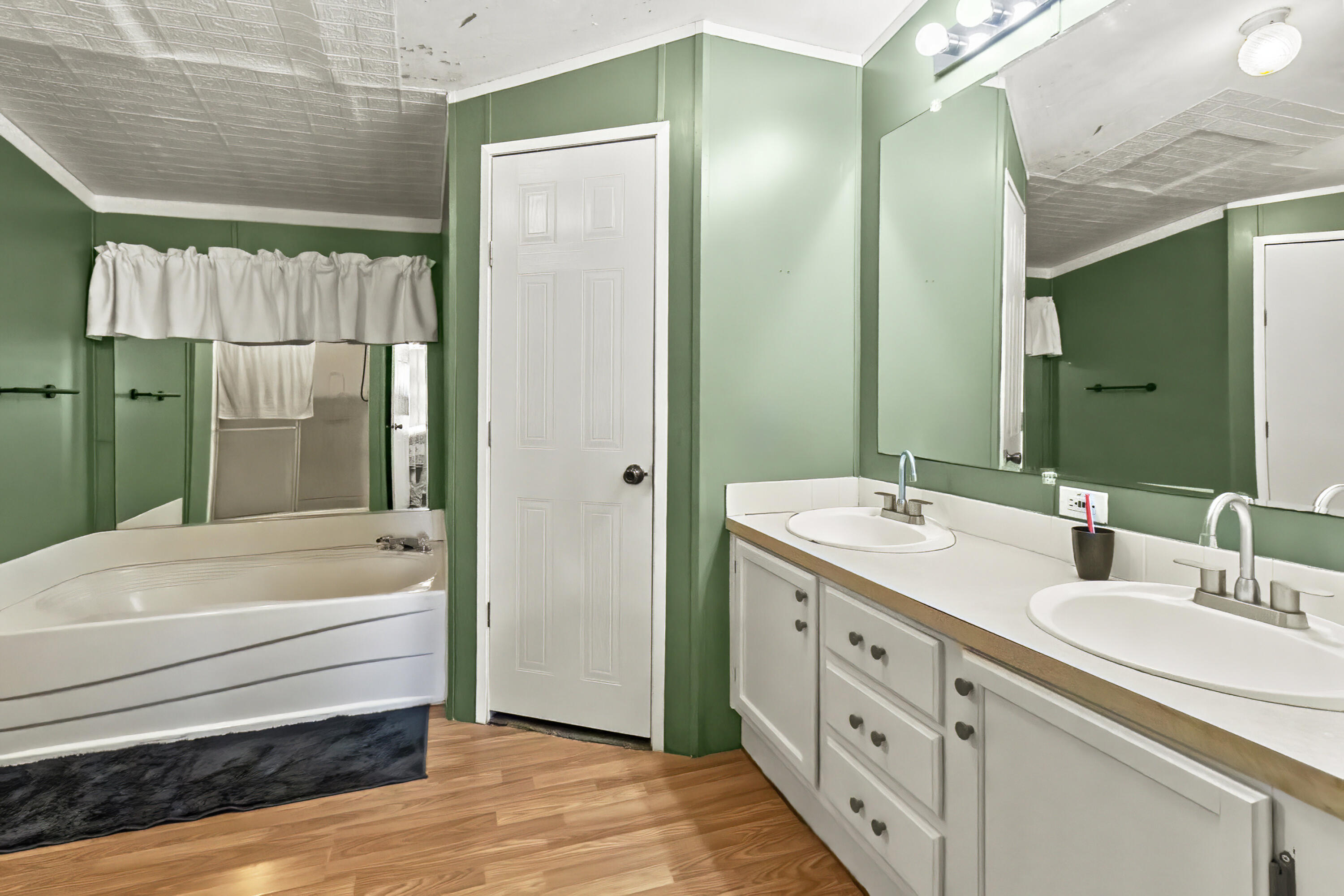 110 Alms Avenue Property Photo 18