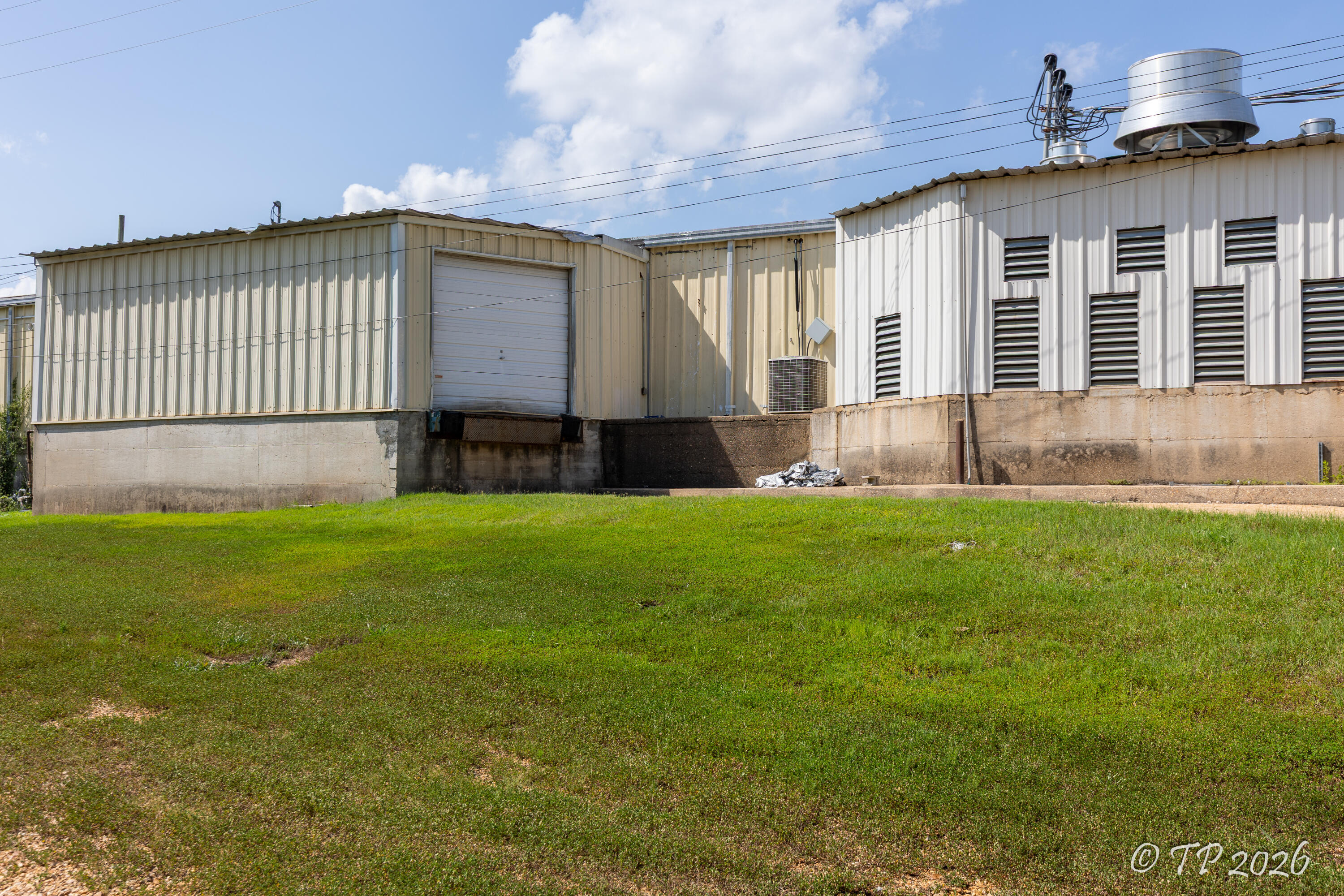 1314 Hillcrest Drive Property Photo 12
