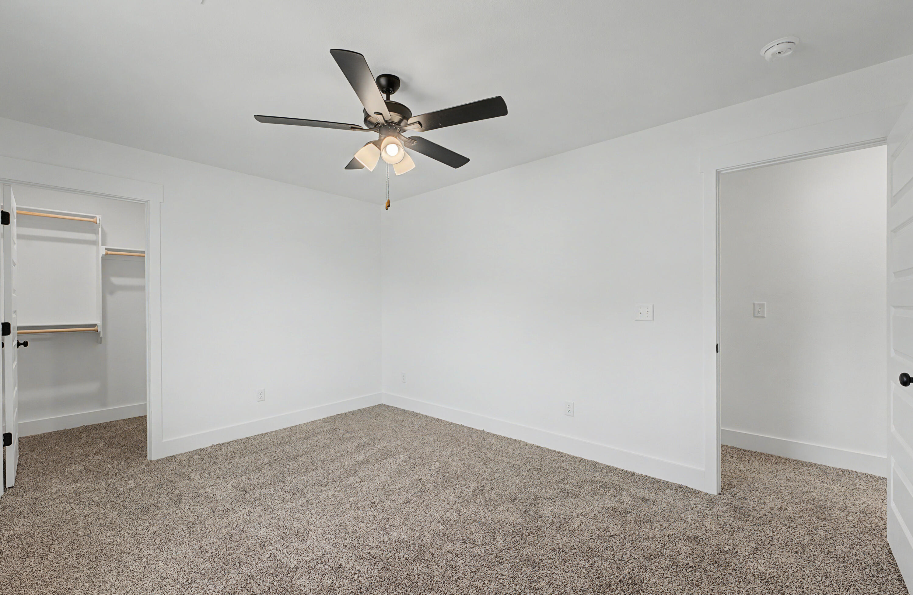 907 Silver Oaks Drive Property Photo 25
