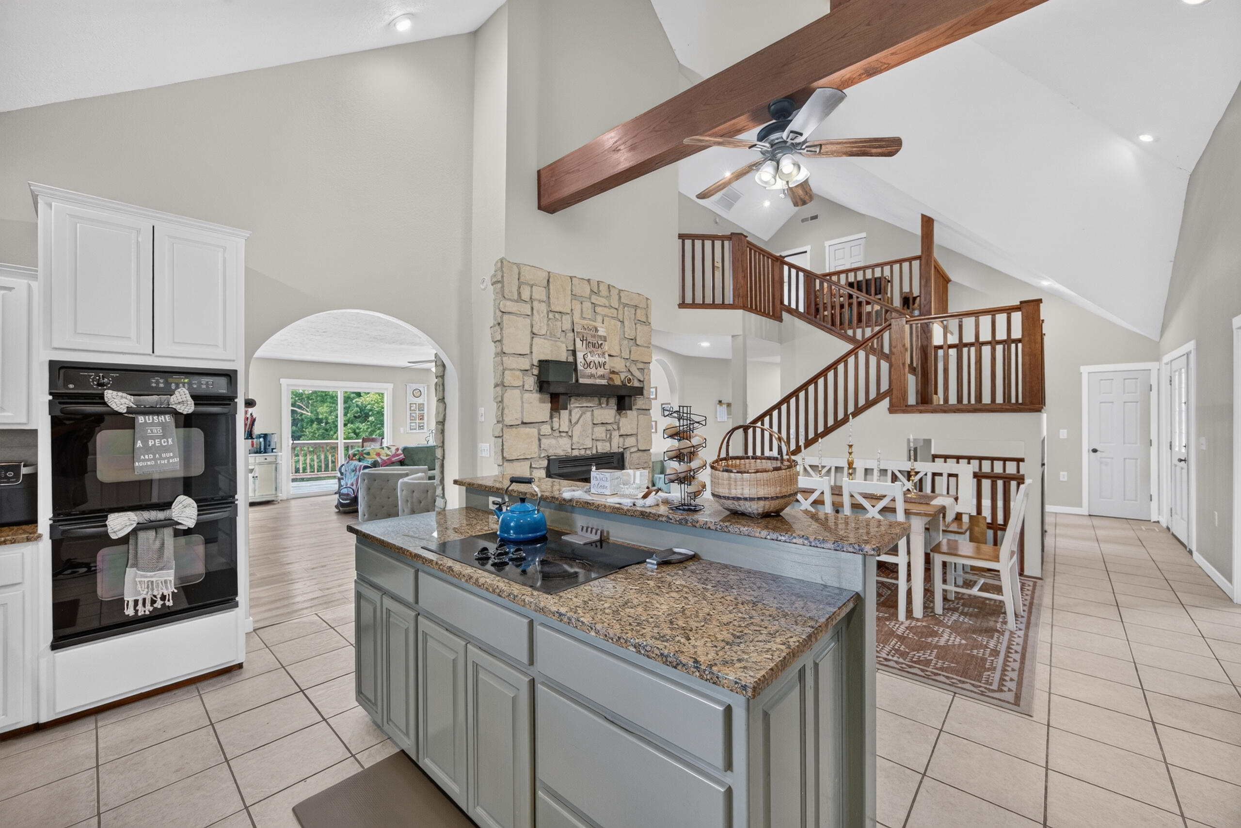 60328416 Property Photo 13