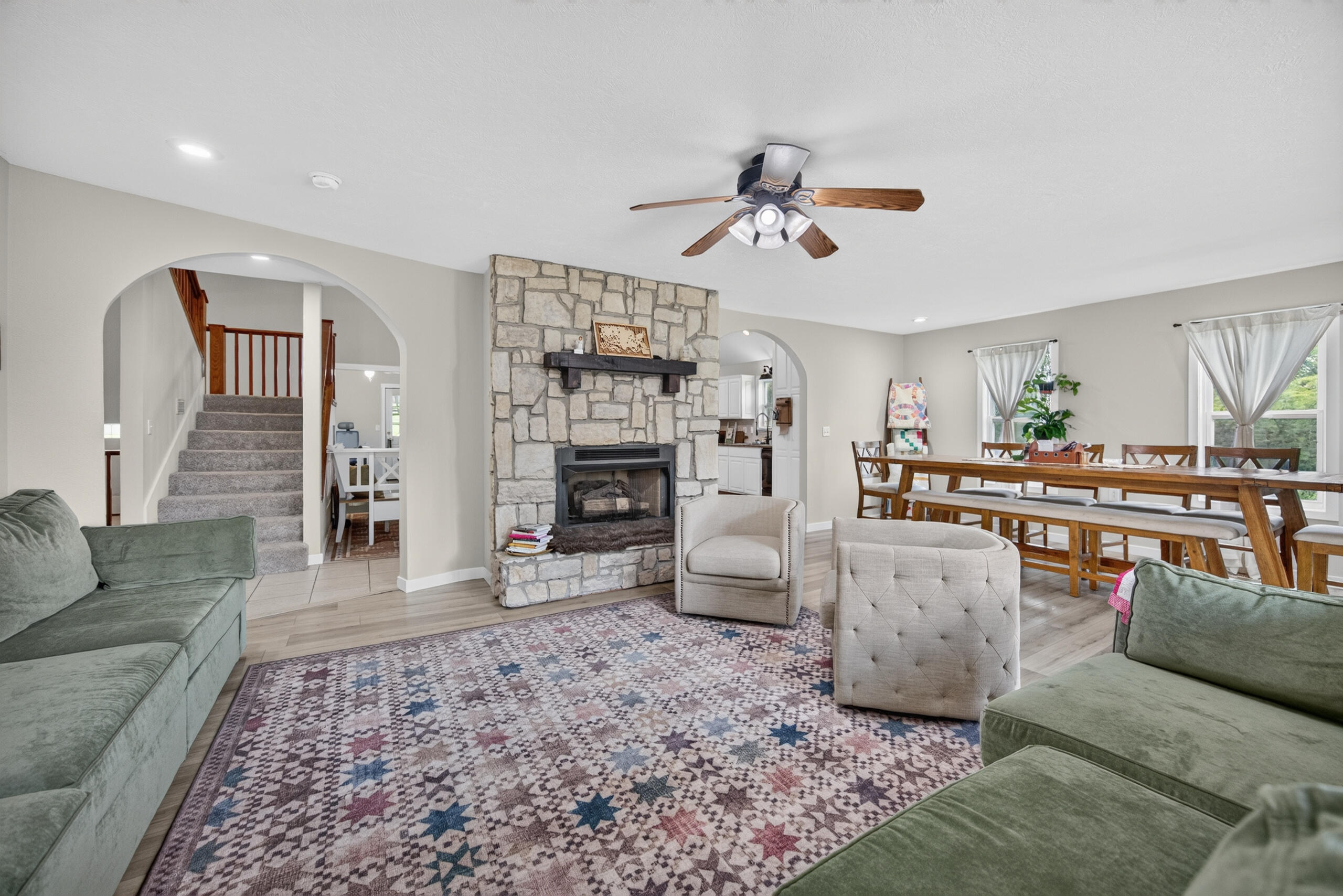 60328416 Property Photo 23