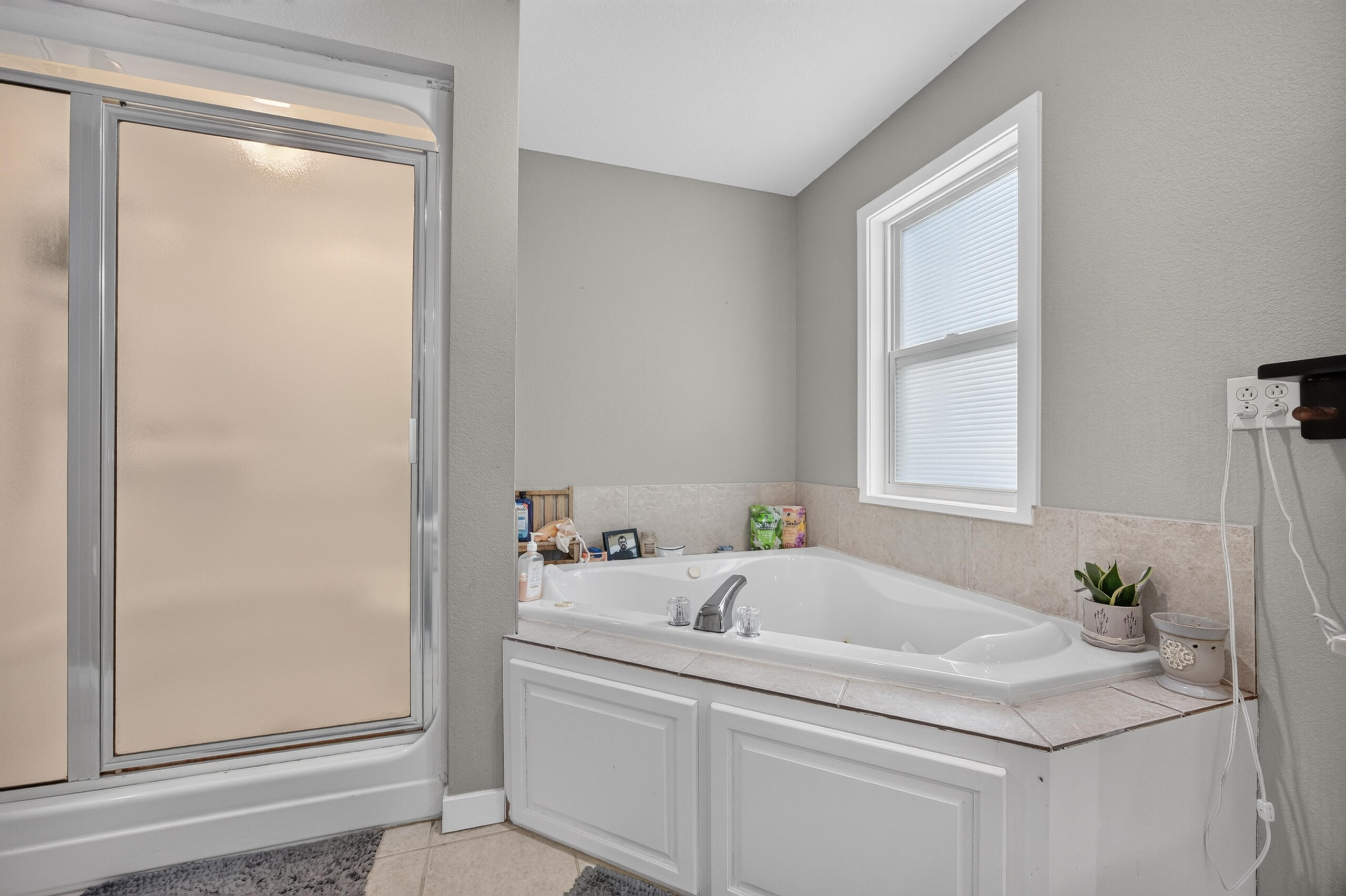 60328416 Property Photo 27