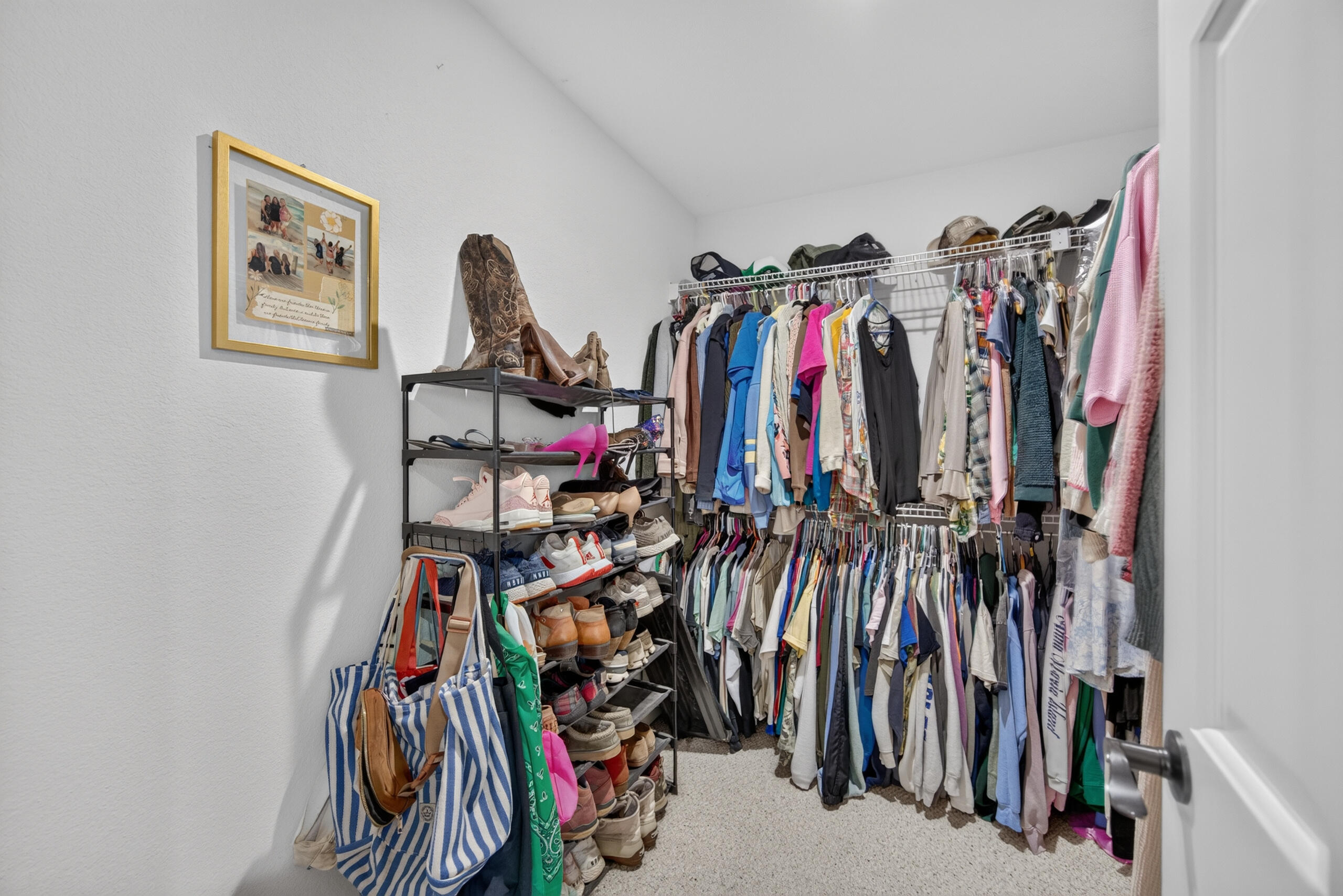 60328416 Property Photo 31