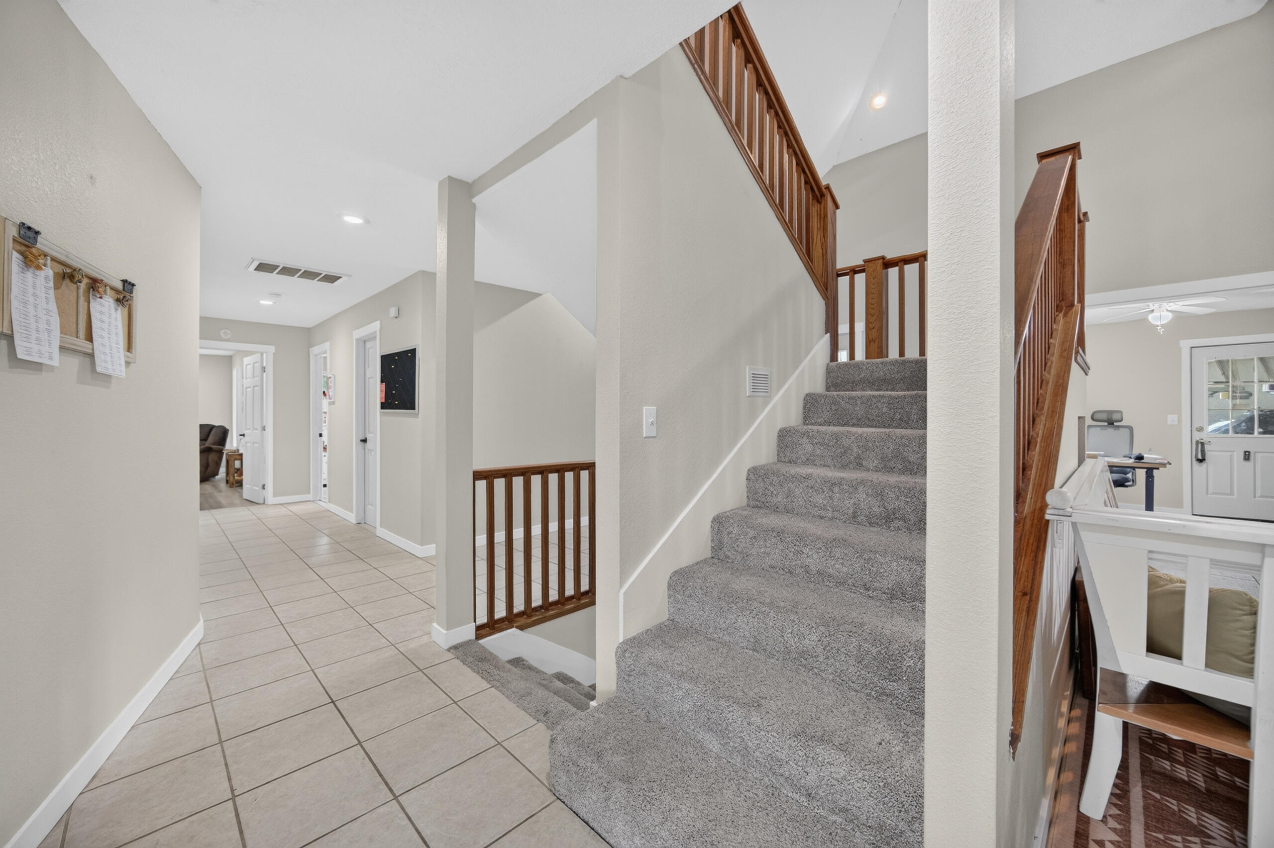 60328416 Property Photo 38