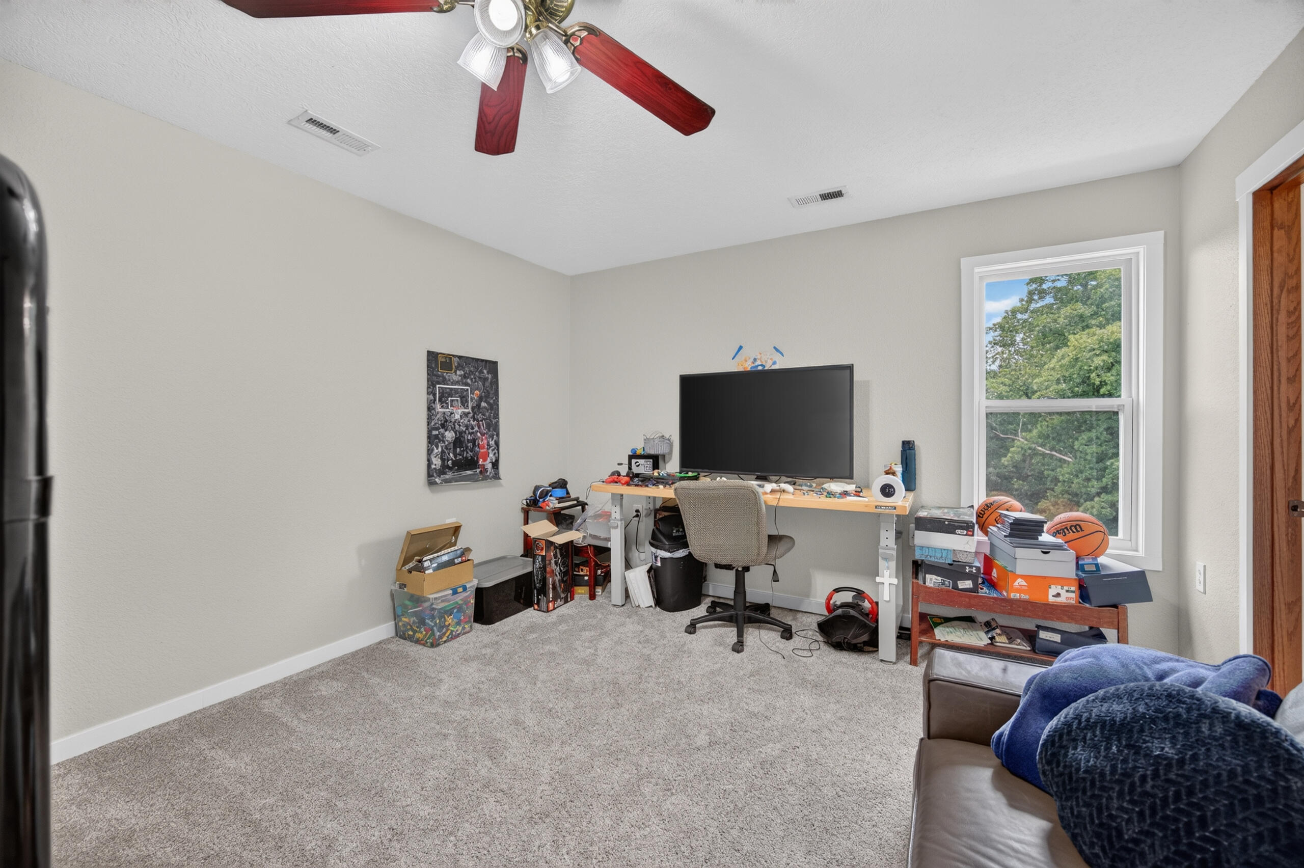 60328416 Property Photo 41