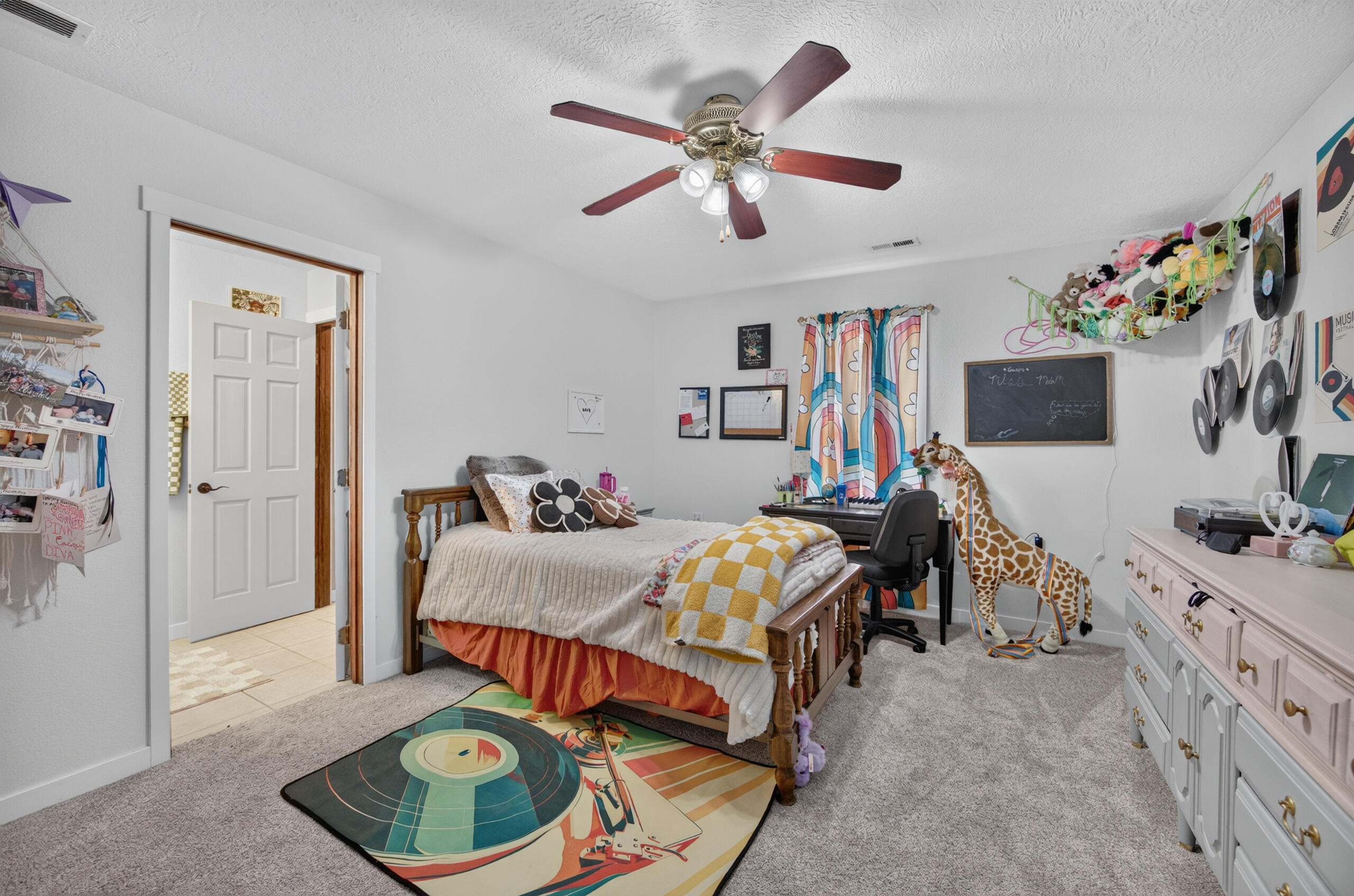 60328416 Property Photo 47