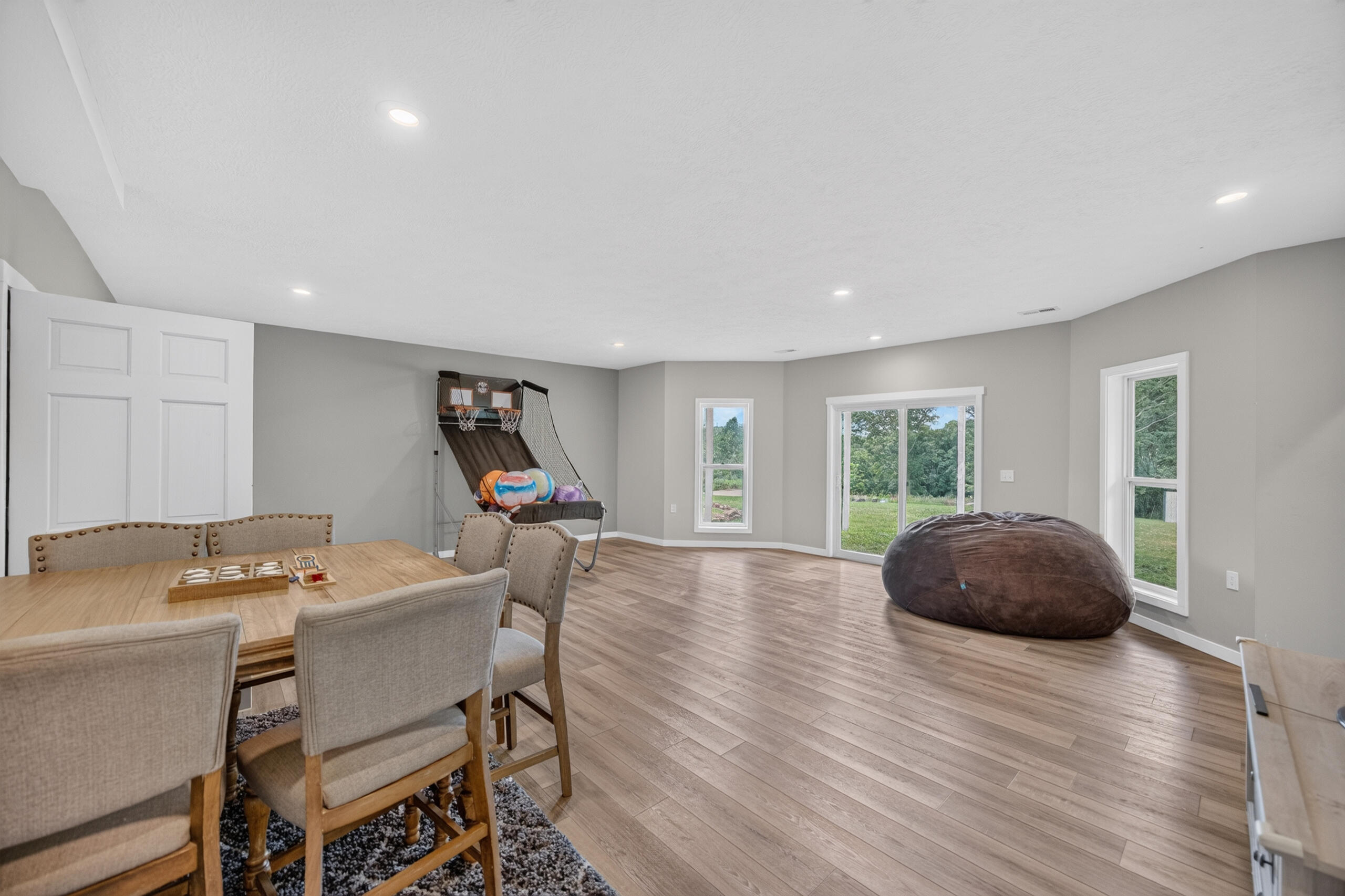 60328416 Property Photo 50