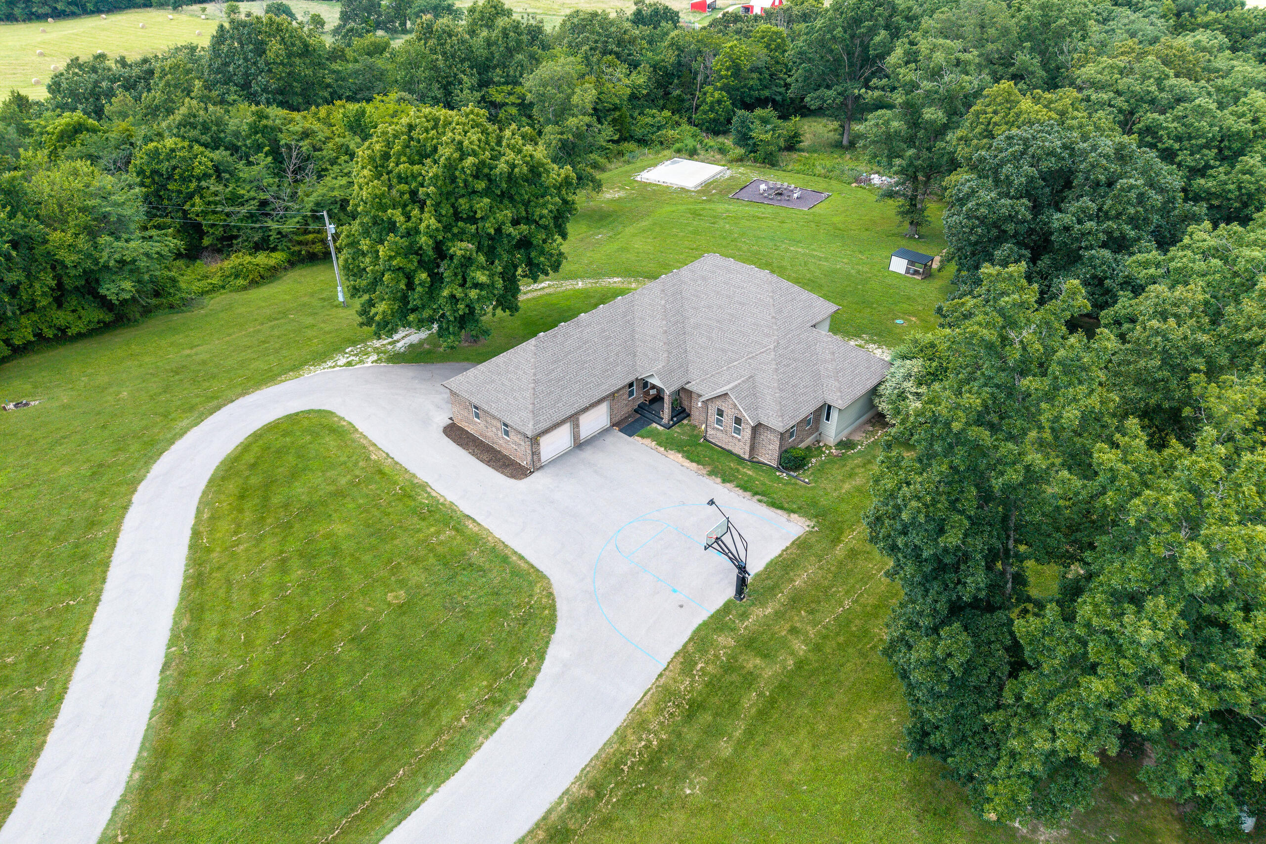 60328416 Property Photo 72